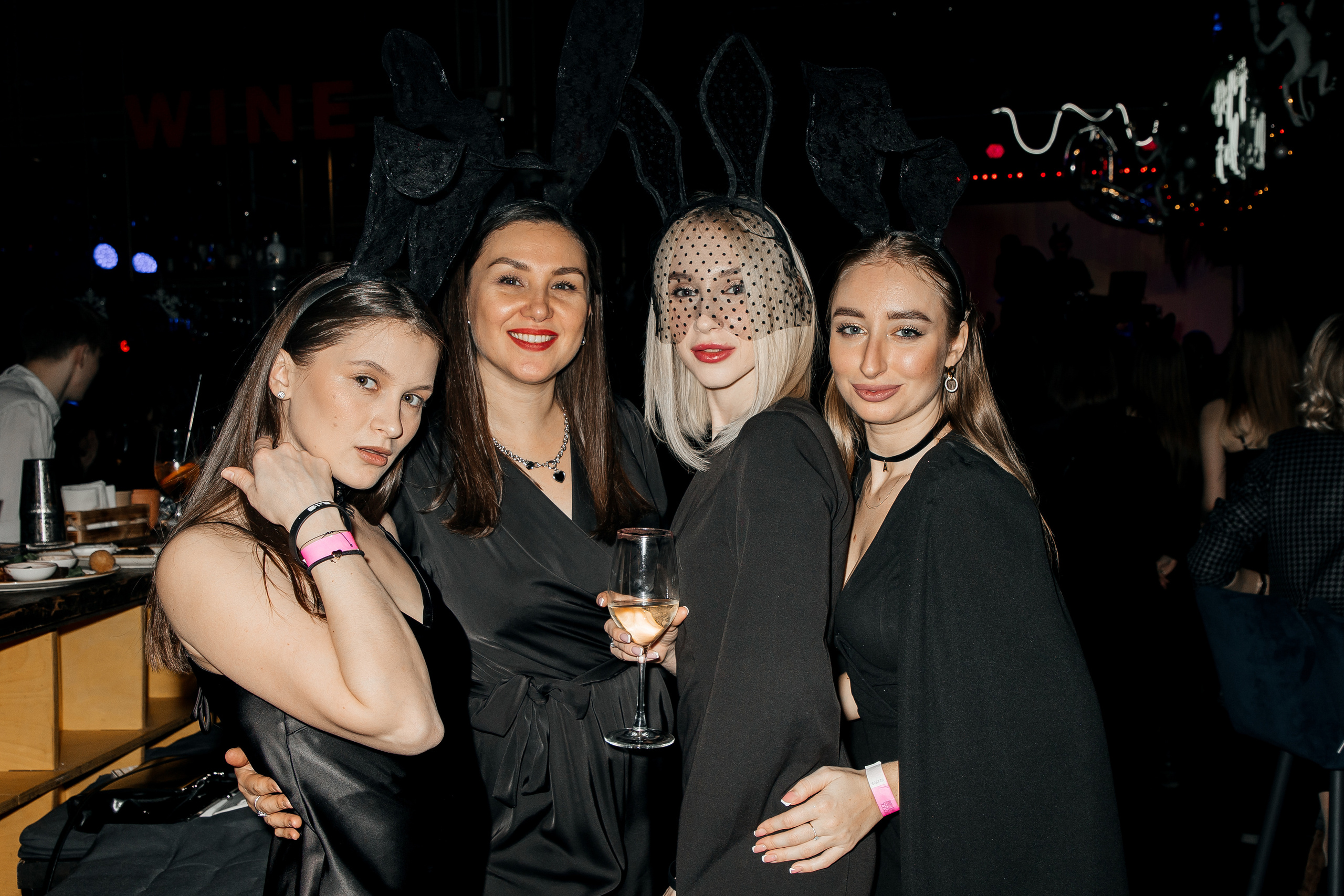 Новогодний корпоратив блогеров Тюмени БЛОГЕРАТИВ. Фотограф Денис Лесковский (Тюмень)