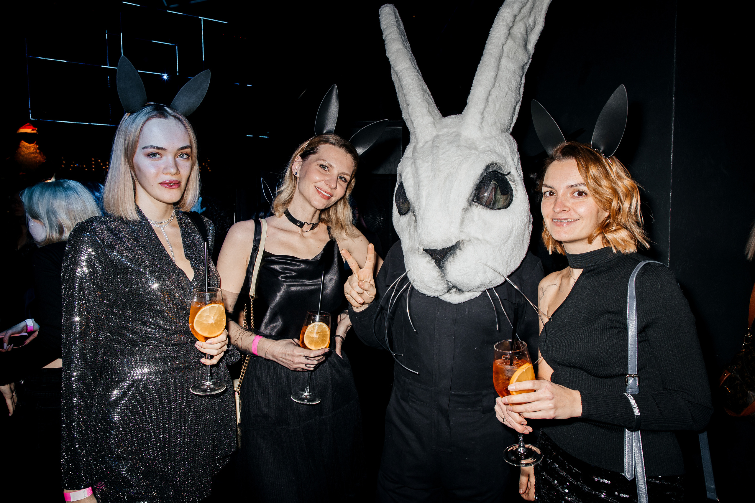 Новогодний корпоратив блогеров Тюмени БЛОГЕРАТИВ. Фотограф Денис Лесковский (Тюмень)