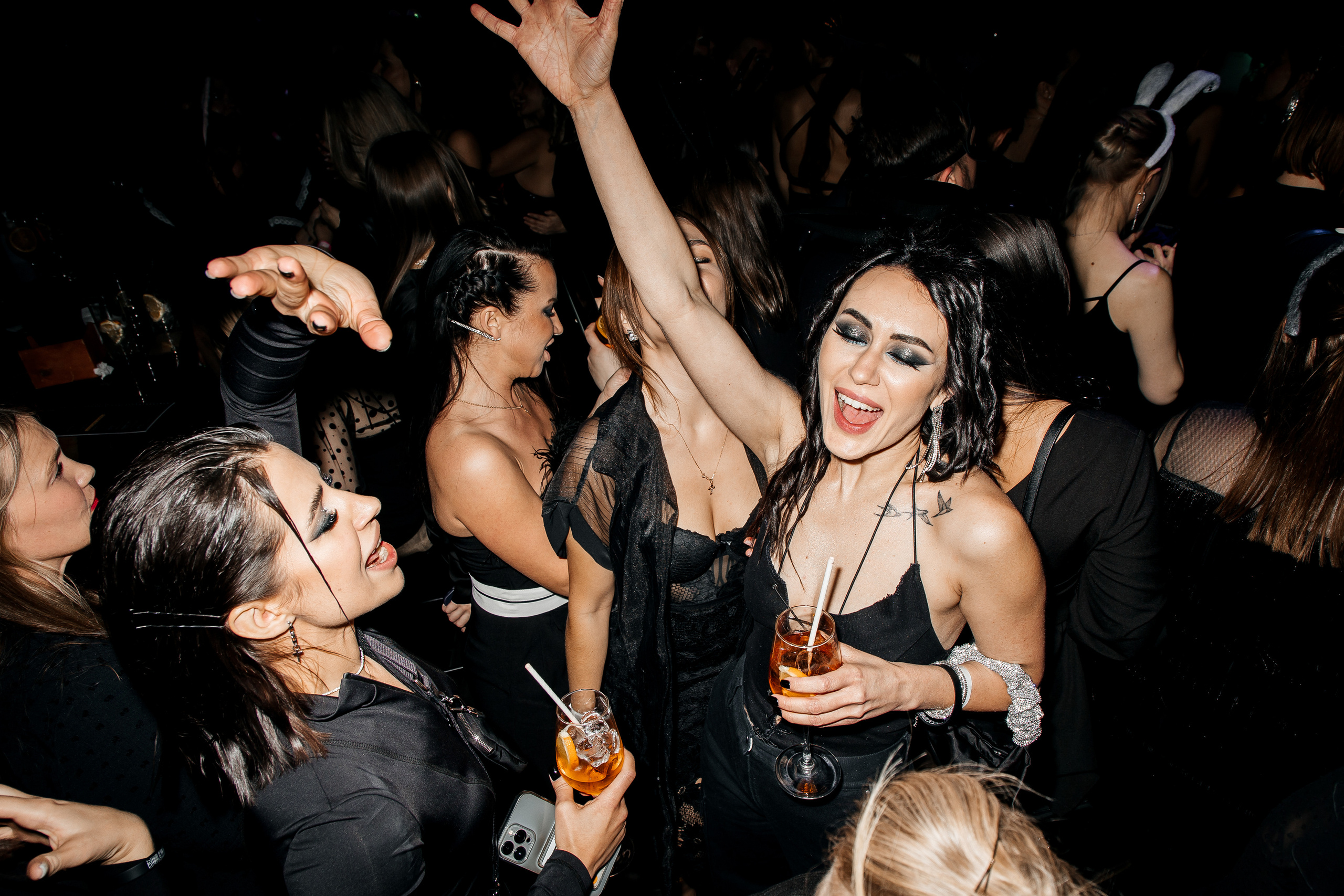 Новогодний корпоратив блогеров Тюмени БЛОГЕРАТИВ. Фотограф Денис Лесковский (Тюмень)