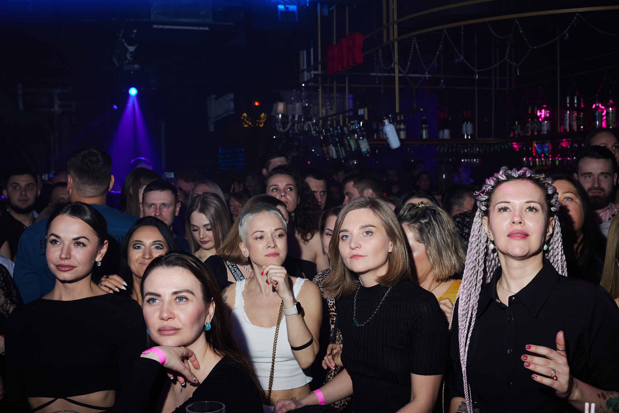 Выступление DJ GROOVE в Тюмени. Bullwarbar. Фотограф Денис Лесковский (Тюмень)