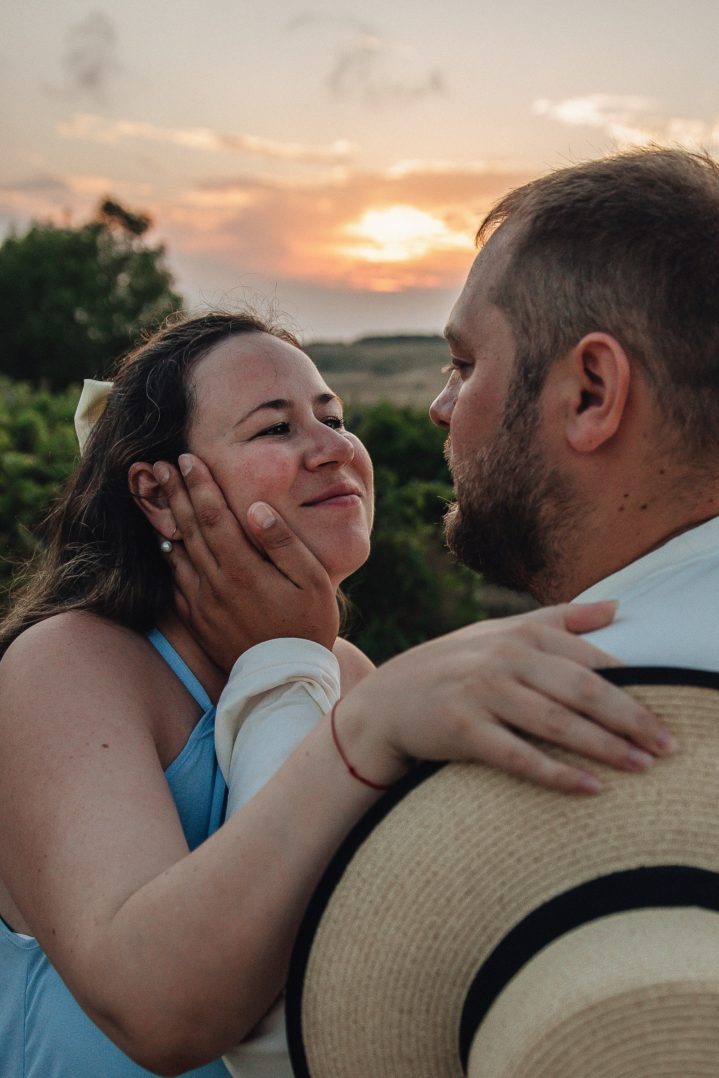 Антон и Мария — виноградная лоза Гай-Кодзора. Семейный фотограф Новороссийск, Анапа, Геленджик — Юлия Давыдова