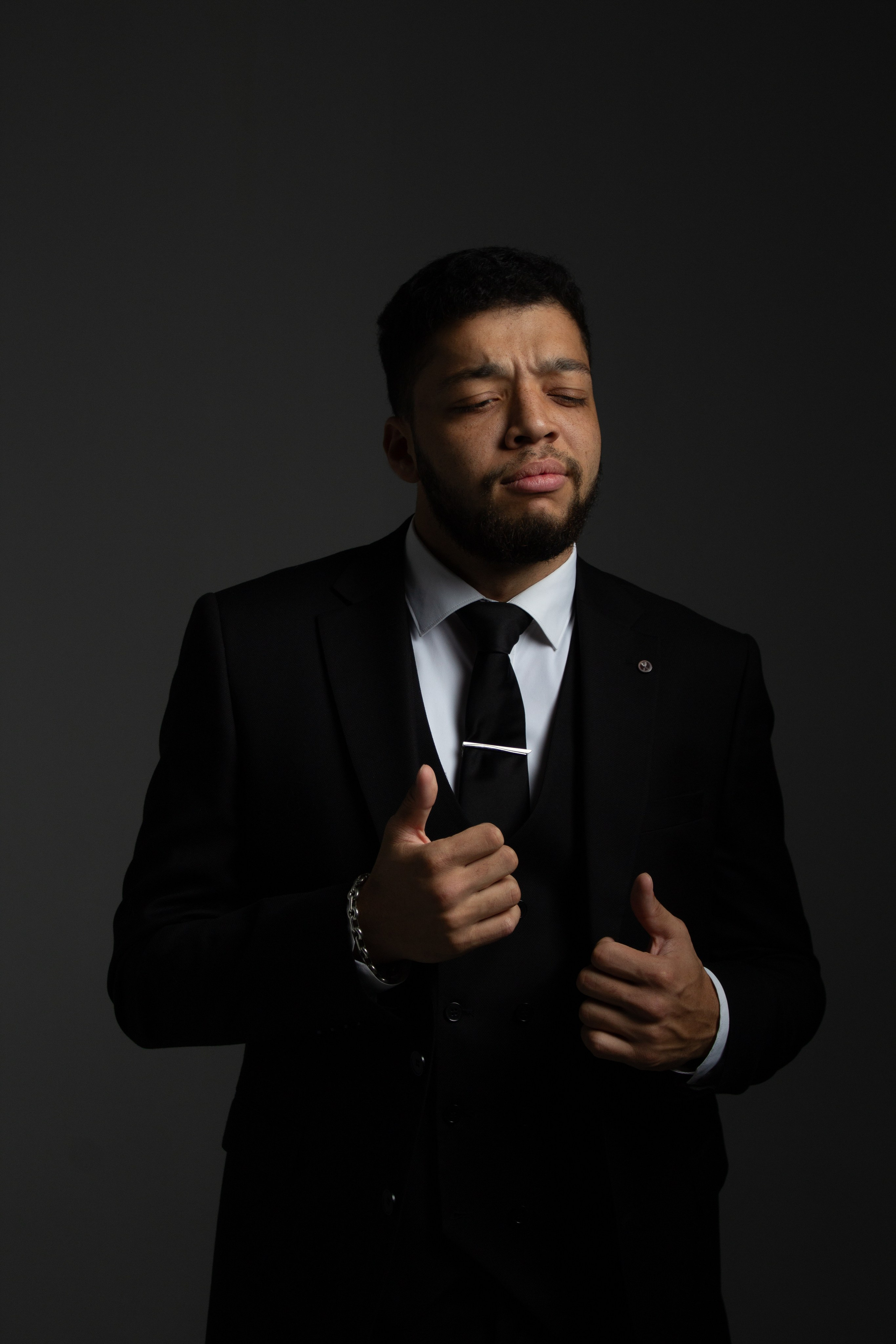 Джулиус Бекузаров. Агунда Хумарова