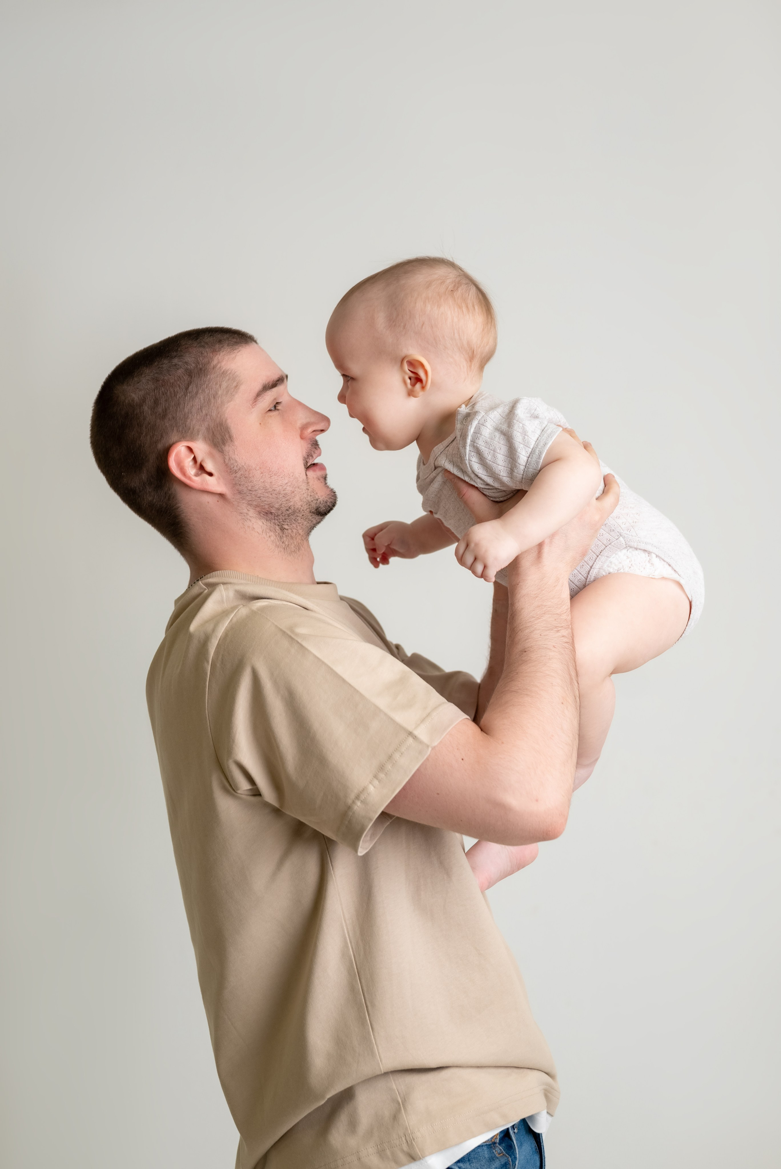 Артёму 1 годик. Фотограф новорожденных в Норильске Виктория Шагалиева