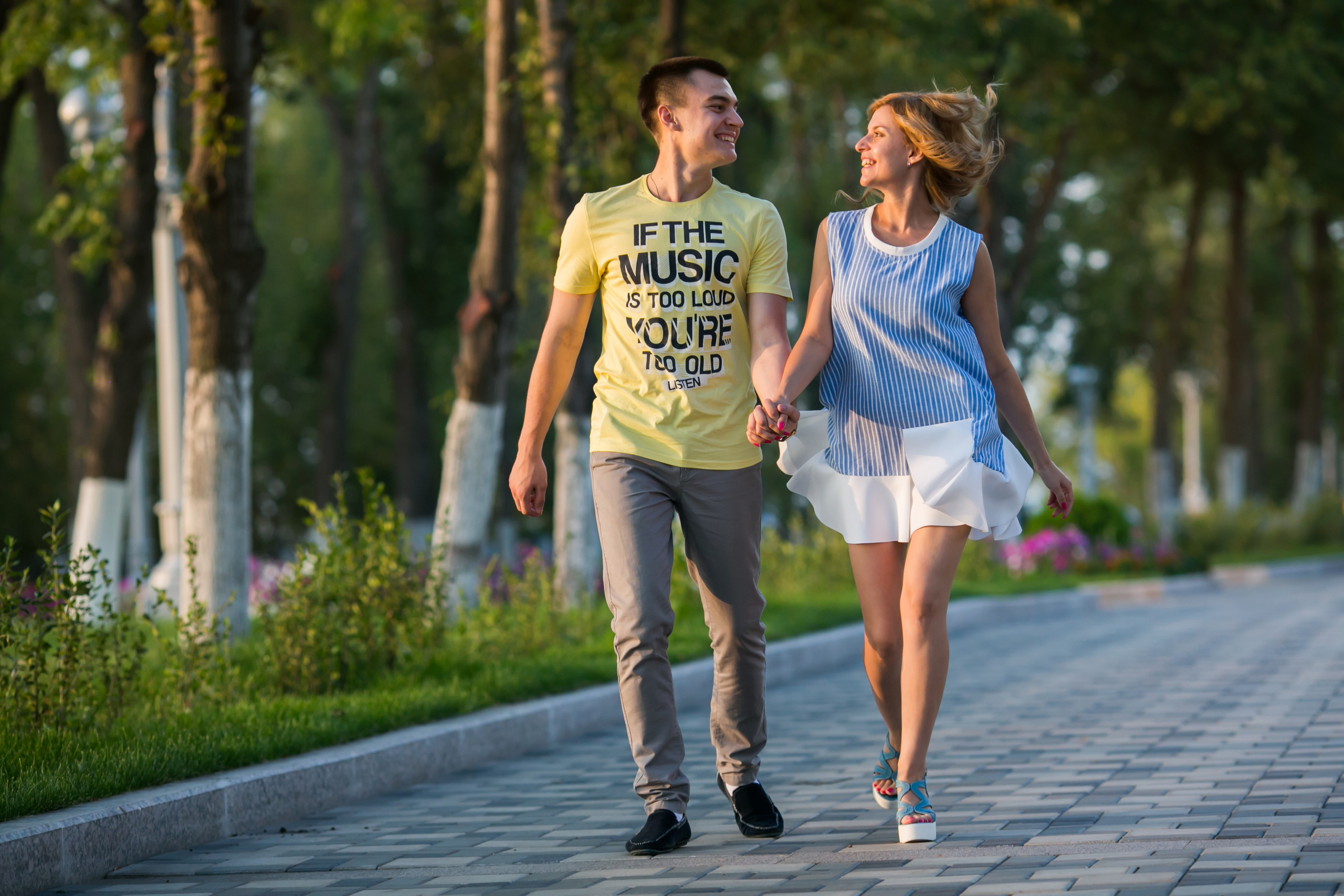 Love Story на набережной в Самаре. Свадебный фотограф, видеограф в Самаре, Самарской области. Видеосъемка