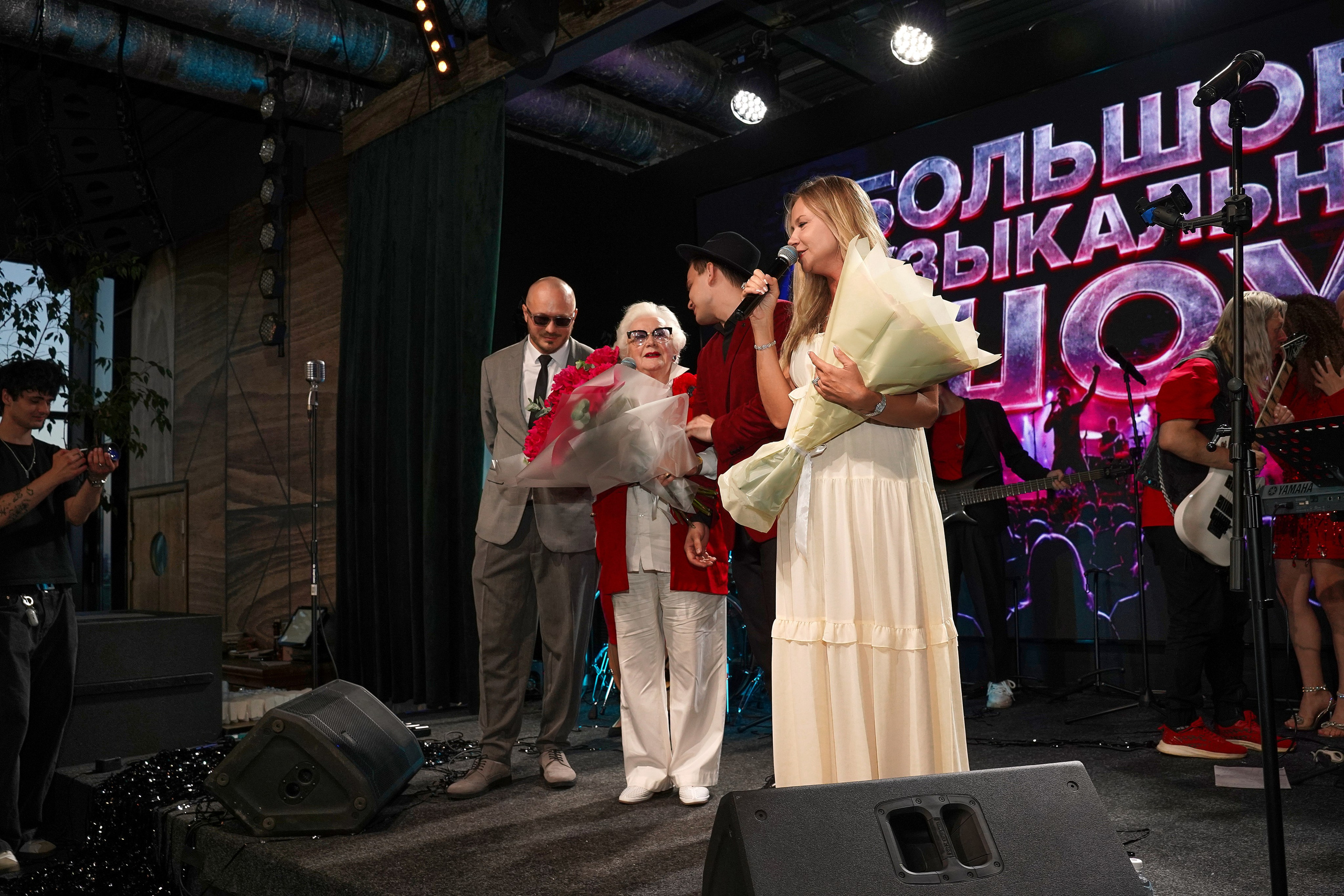 Большое Музыкальное шоу. Фотограф