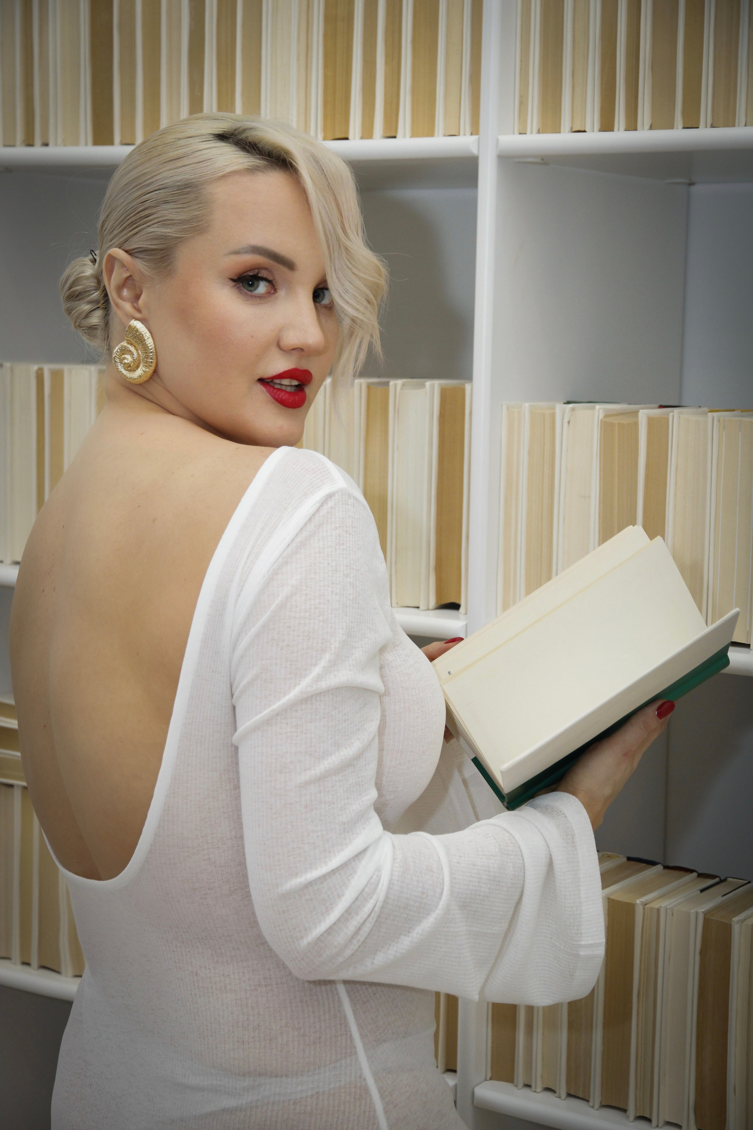 Женский портрет. Фотограф-ретушер Екатерина Стародубцева