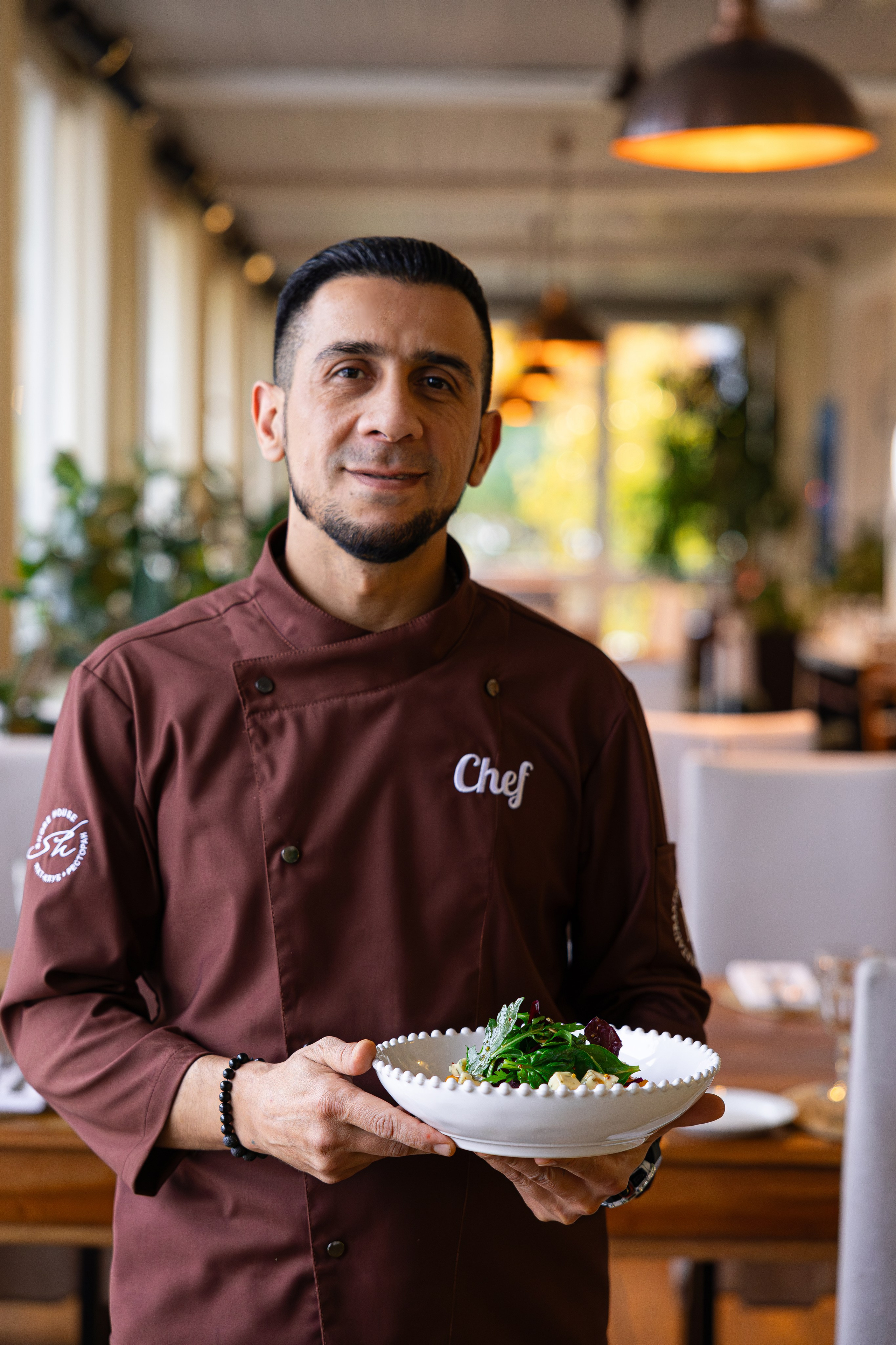 Фуд-фотограф Красногорск, фотосъёмка меню, съемка на доставку, контент для соцсетей, рекламная съемка суши и роллов и гунканов, фудфотограф Москва, фудстайлинг и сет дизайн, Митино, Нахабино, Истра, Химки, Одинцово, креатив с людьми, с персоналом, шеф повар