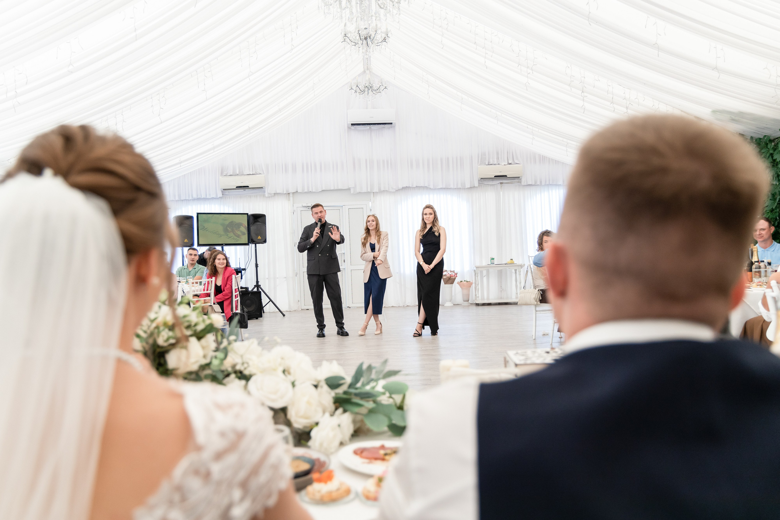 Ксения и Антон (полный день). Фотограф в Барнауле Юлия Садвокасова