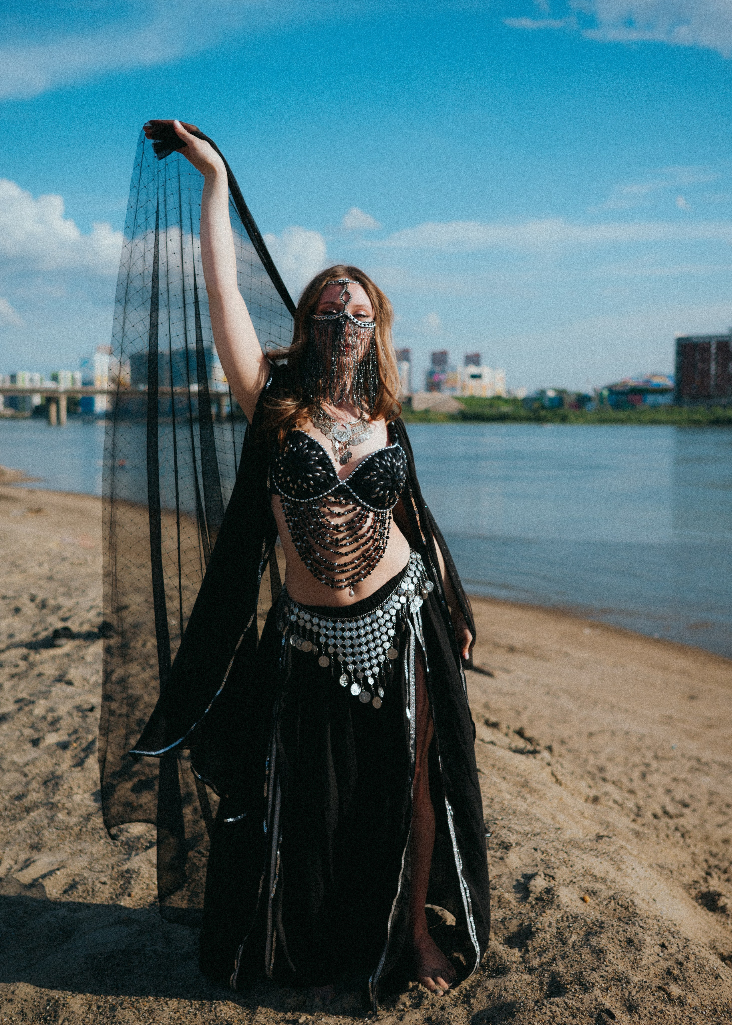 Орг https://t.me/fv_nsk vk.com/fv_nsk #фотовстречинск 💃🏻 @lina_laww Vk: https://vk.com/lina_lavv 💃🏻 @victoryyya_05 https://vk.com/victoryya_kir 👑 Белый костюм и&nbsp;тиара VK @olga.karrott.jewelry