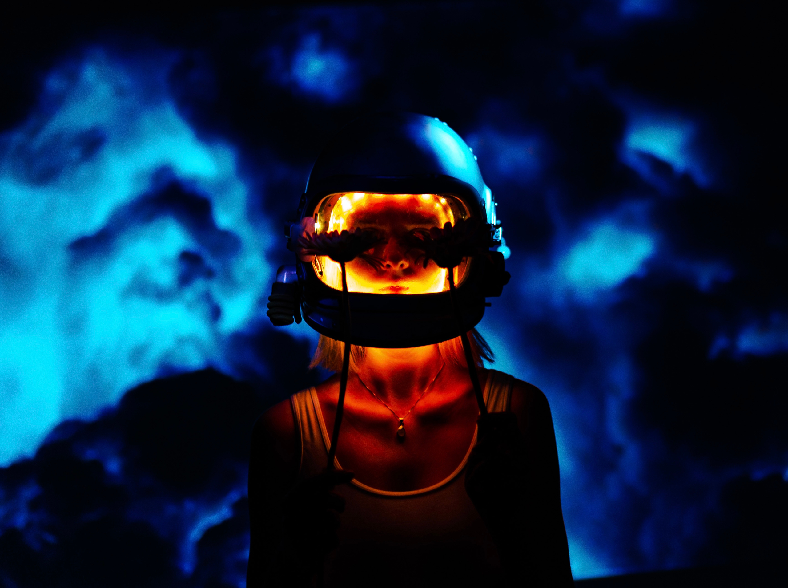 The fallen from the moon. Photo project