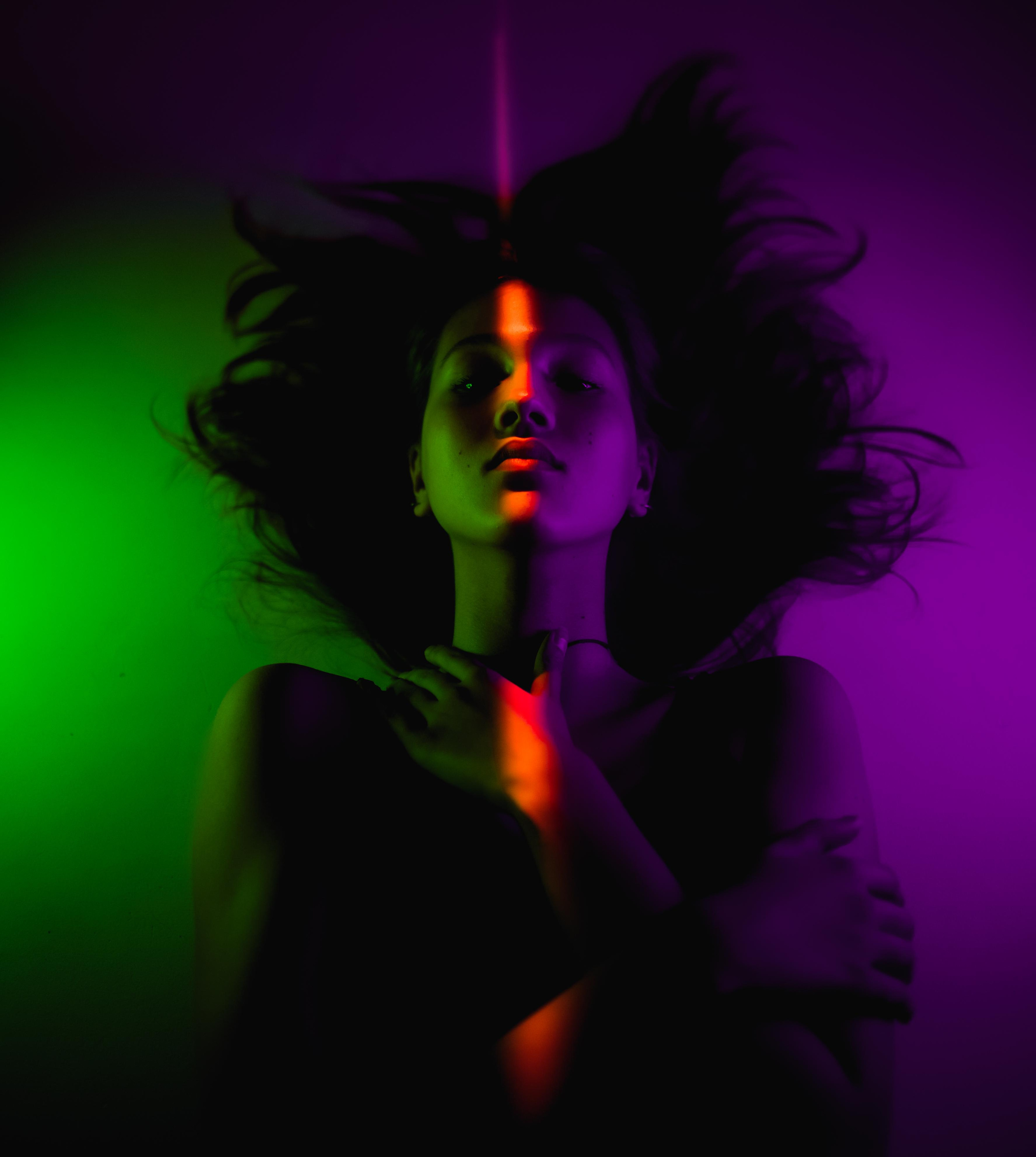 Faces in the night. Metelevphoto