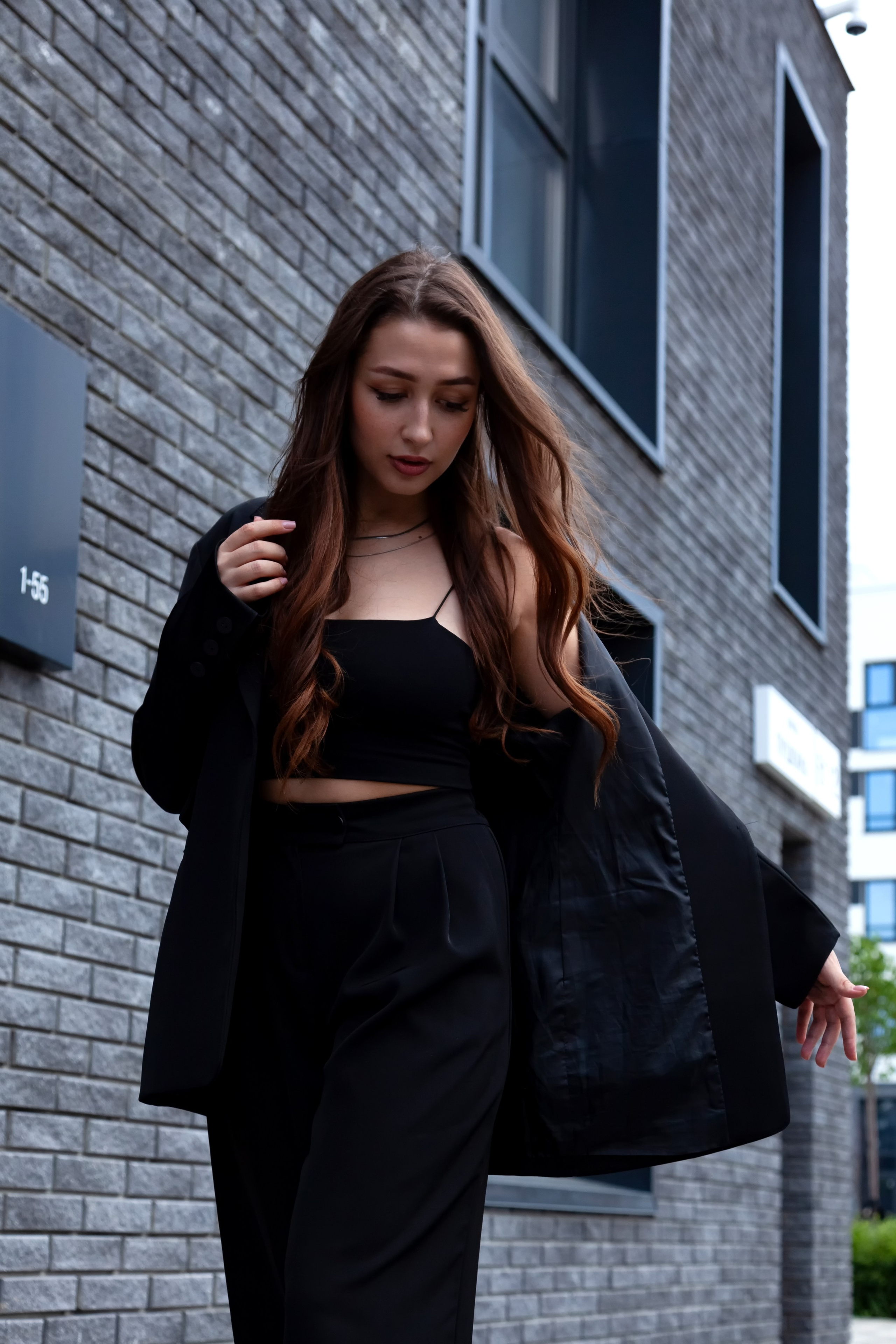 Она знает, как выглядеть стильно, даже если в запасе всего 5 минут. Фотограф в Томске Евгения Гуляева