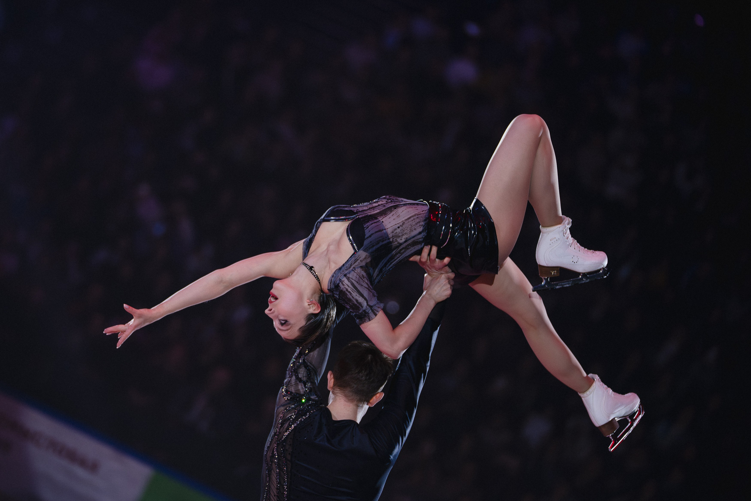 Шоу Этери Тутберидзе в Новосибирске. Воробьева Ксения — Спортивный и танцевальный фотограф Новосибирск