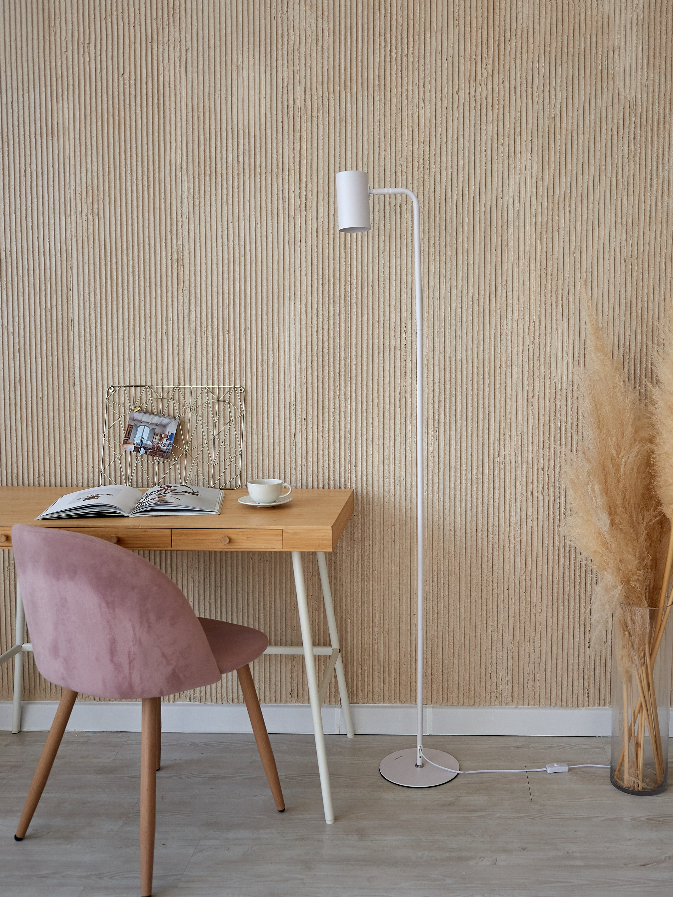 Мебель и декор для дома. Предметный фотограф, инфографика и видео в Санкт-Петербурге