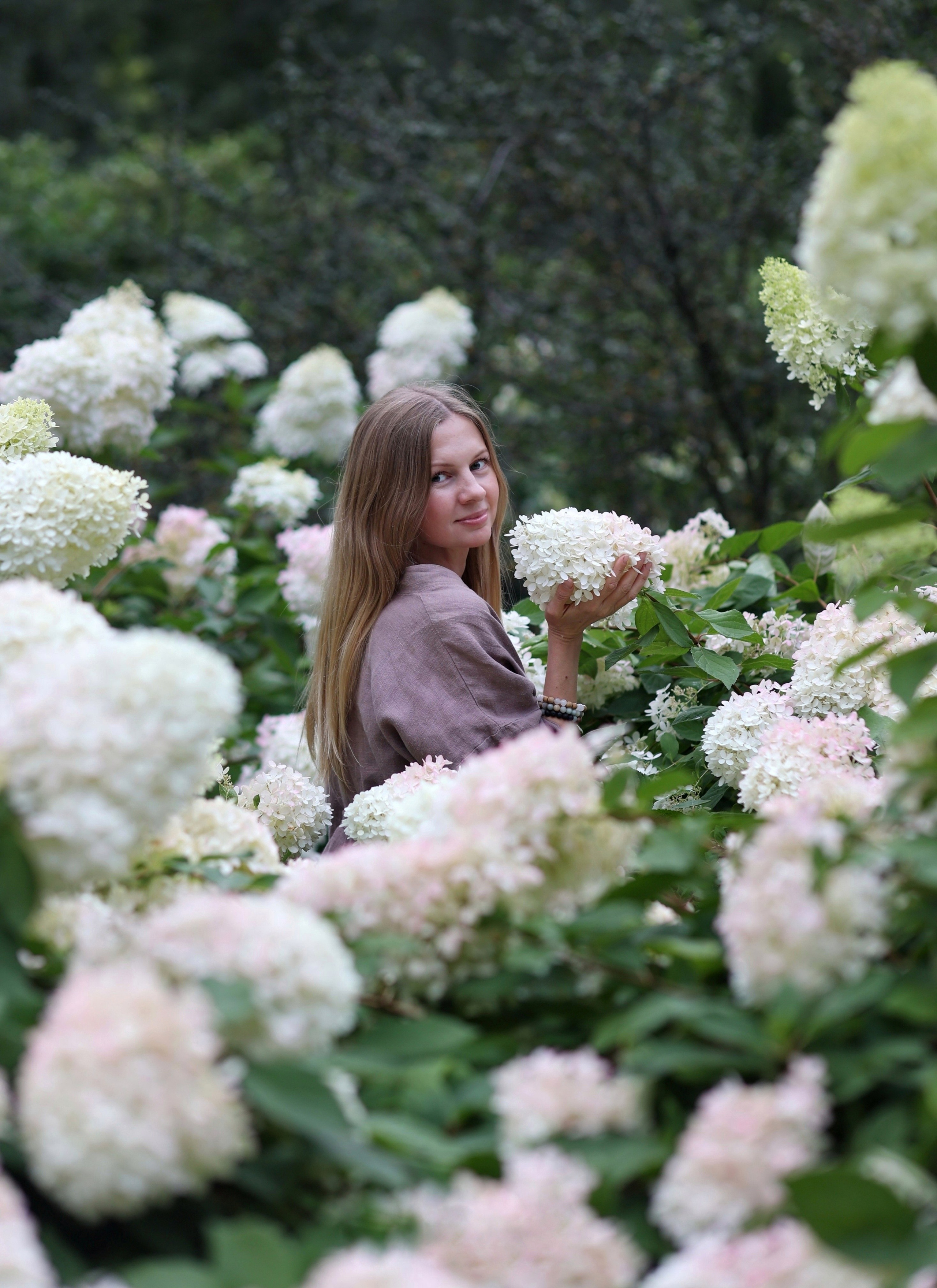 Йога. Гортензии. Тропики в Аптекарском огороде. Портретный фотограф Москва