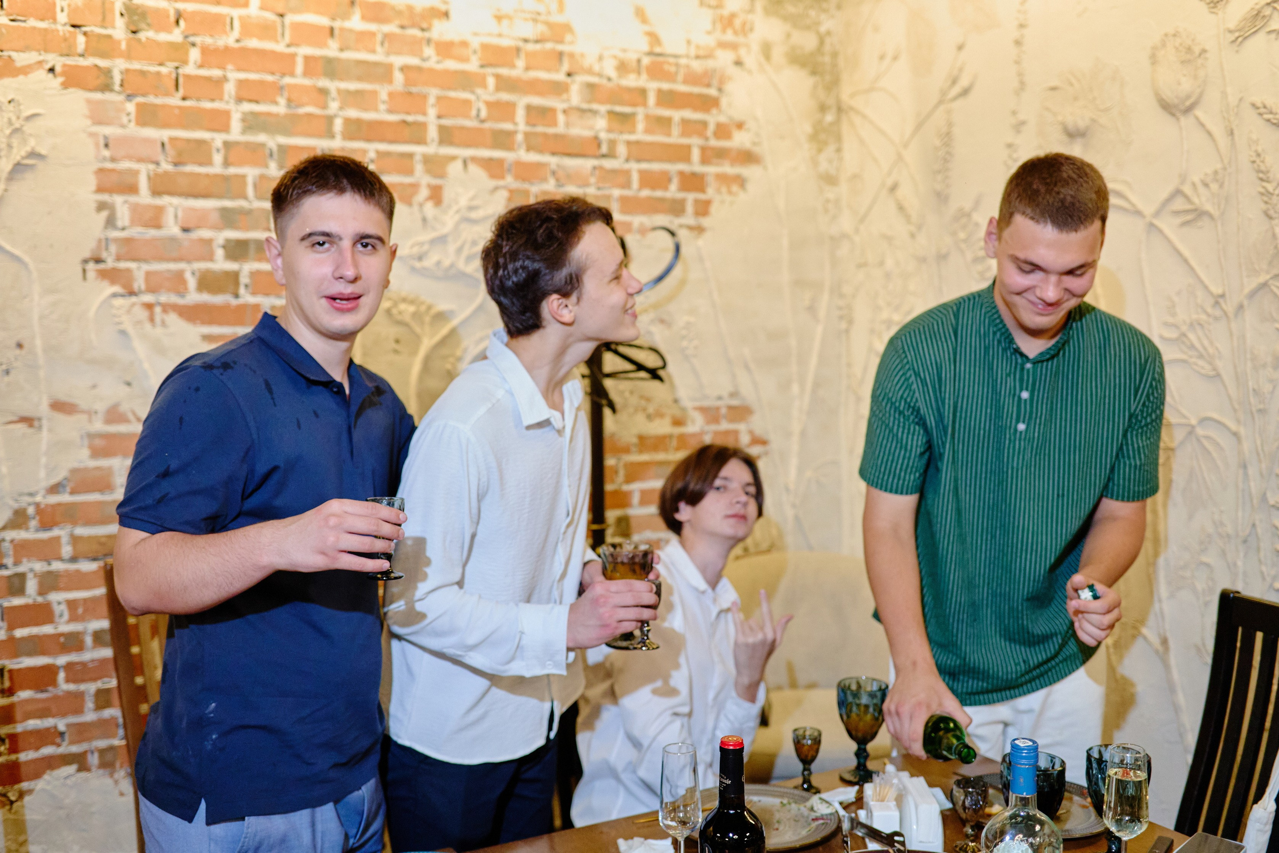 Выпускной 35 Сош. Фотограф Выпускные альбомы Таганрог Сергей Коробченко