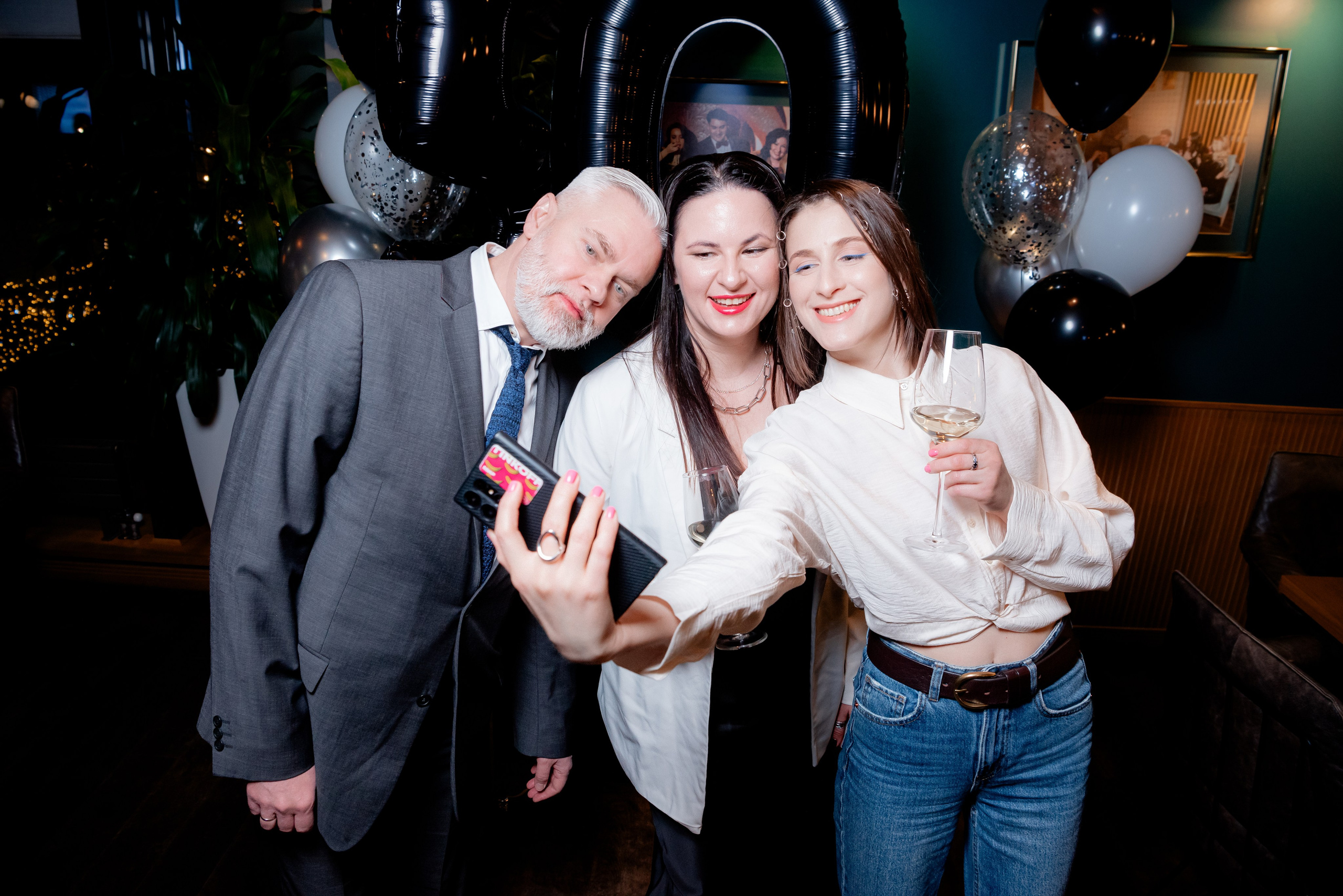 Юбилей Александр в Вилла Капри. Фотограф в Волгограде и Волжском Александр Горбань