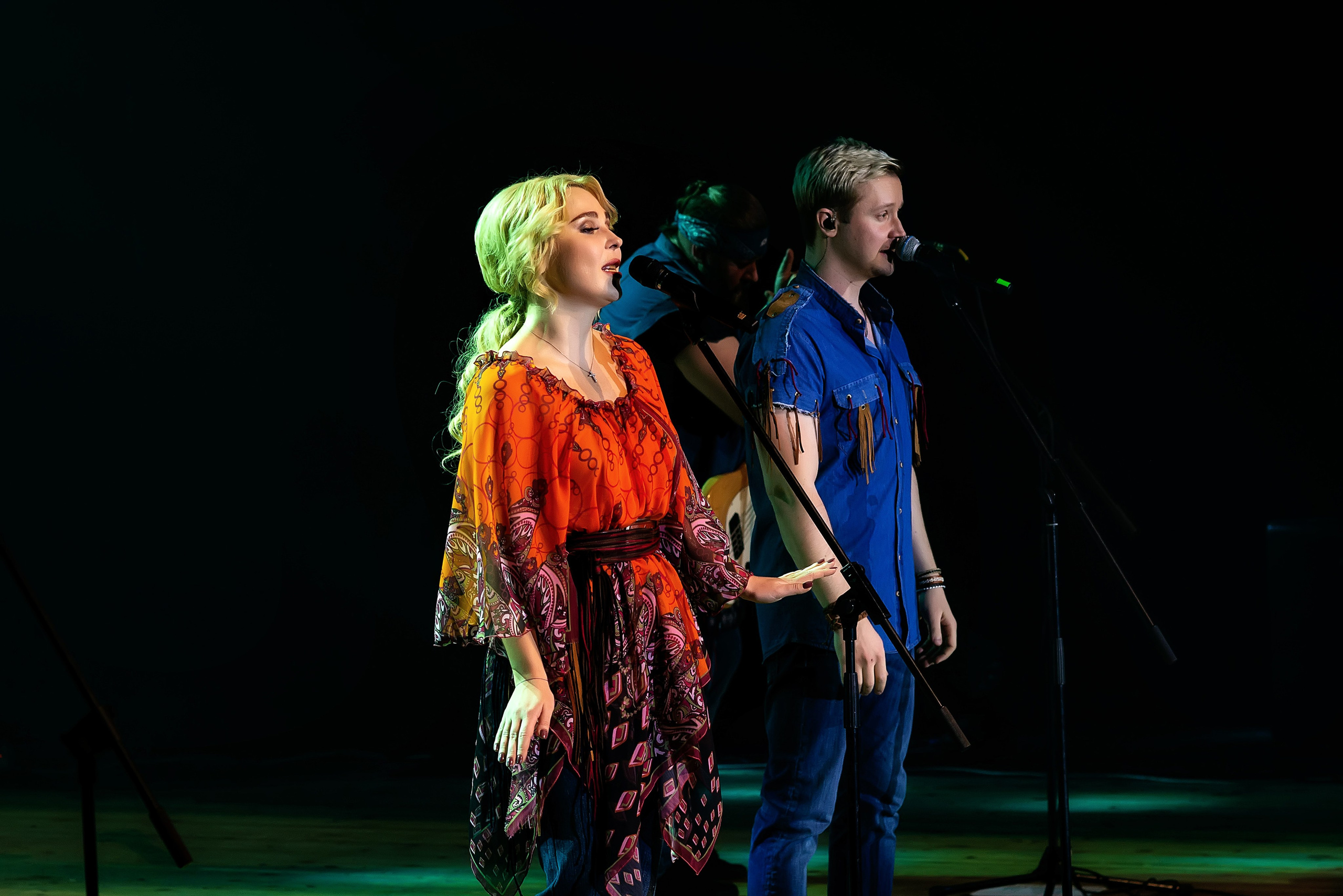 Концерт Пелагеи. Школьный, фэшн фотограф в Тюмени и в России Ирина Королева