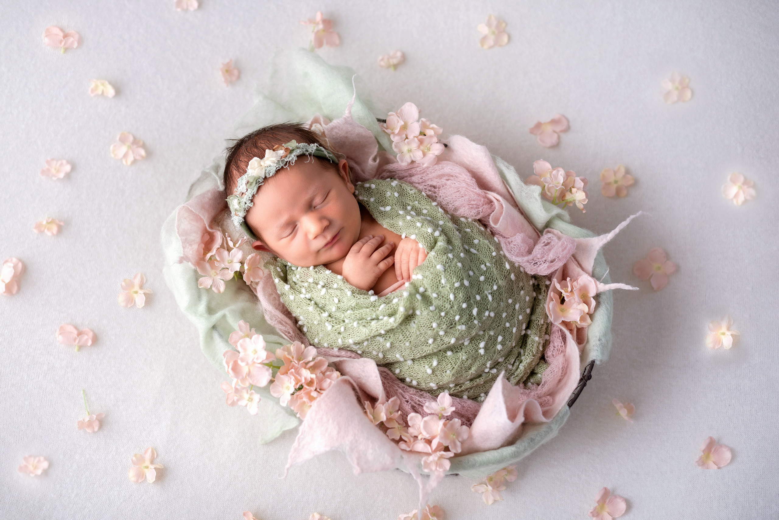 Реквизит. Фотограф новорожденных в Екатеринбурге Анастасия Карманова