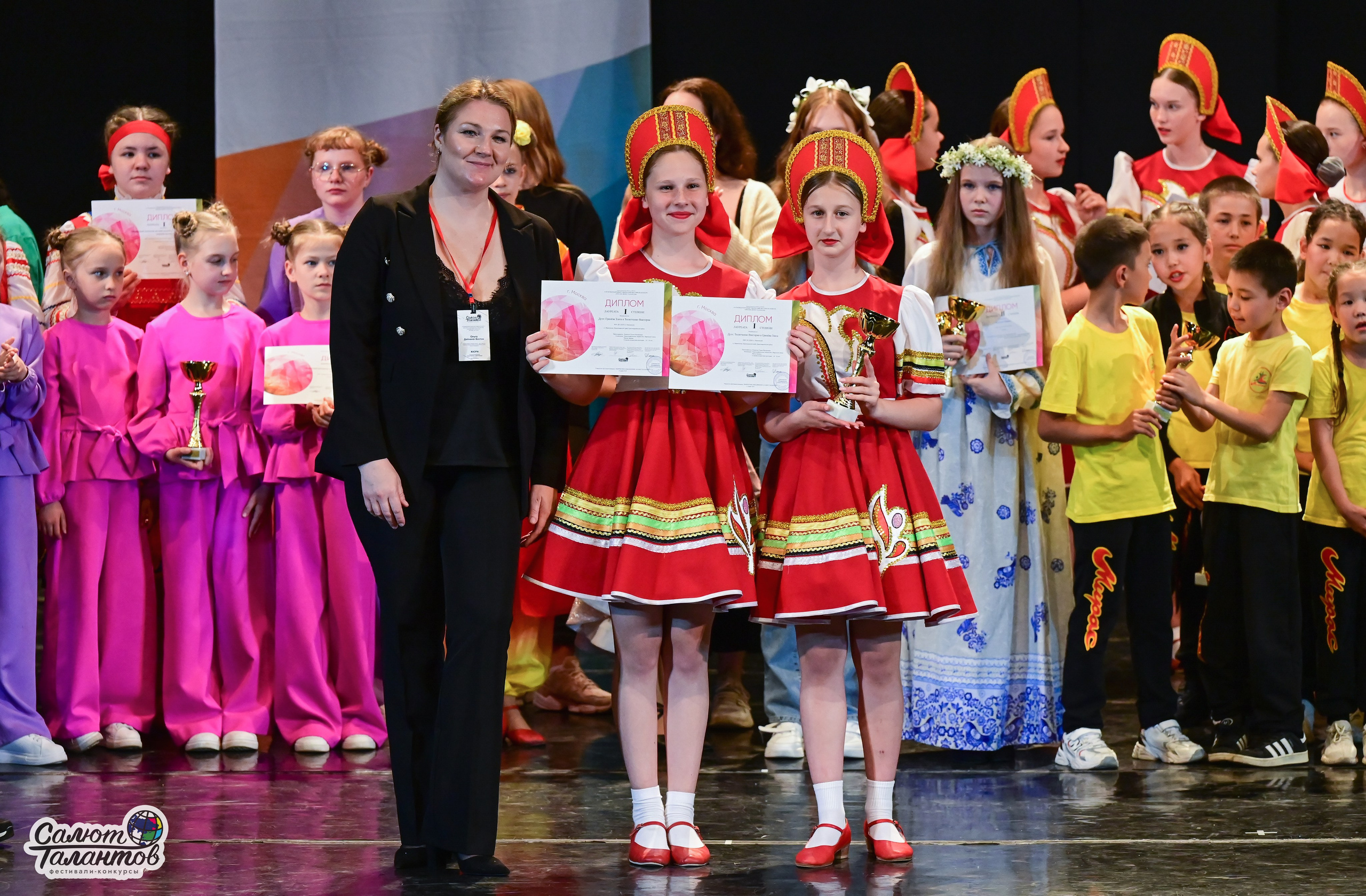 13.06.2025 «Салют Талантов» 41-й Международный фестиваль-конкурс «МОСКВА ВЕРИТ ТАЛАНТАМ» г. Москва. Медиастудия Фото Концепт