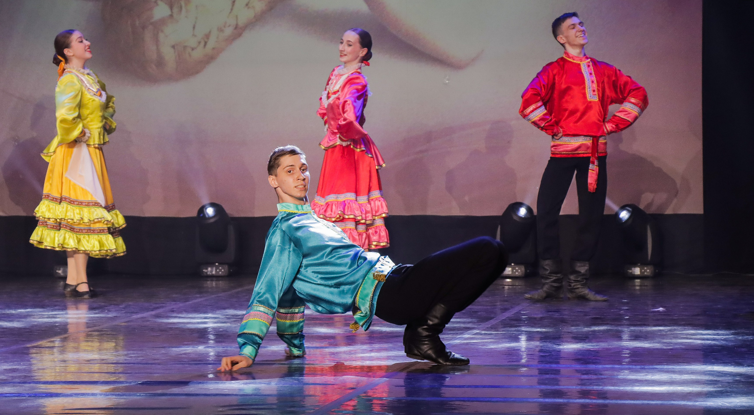 01.06.2024 Фестиваль-конкурс «Мир под названием — Искусство танца» г. Кострома. Медиастудия Фото Концепт