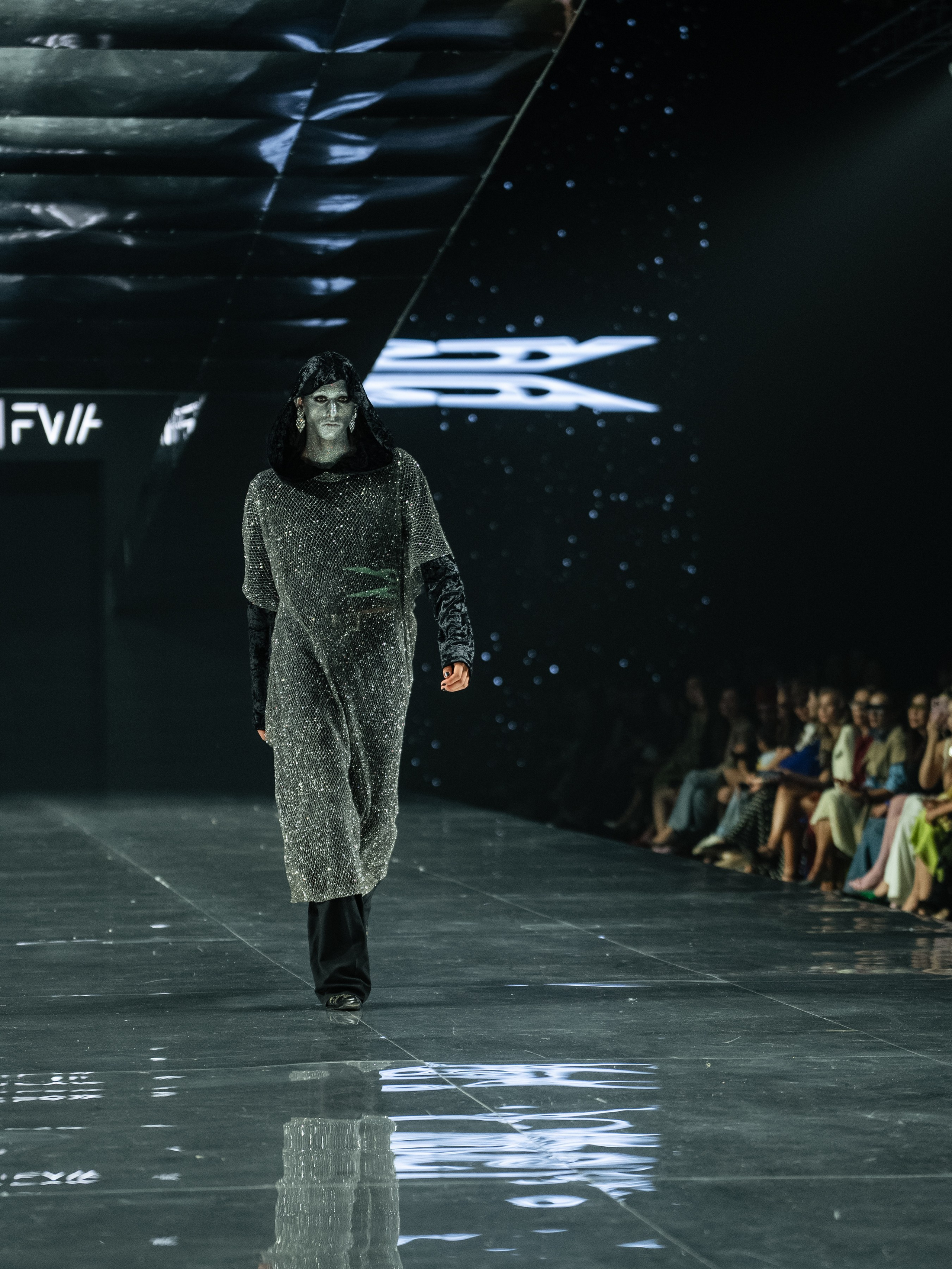 Visa Fashion Week YESYES. Сайт Алматинского НЮ АРТ, будуар и фэшн фотографа Дениса Карпенко