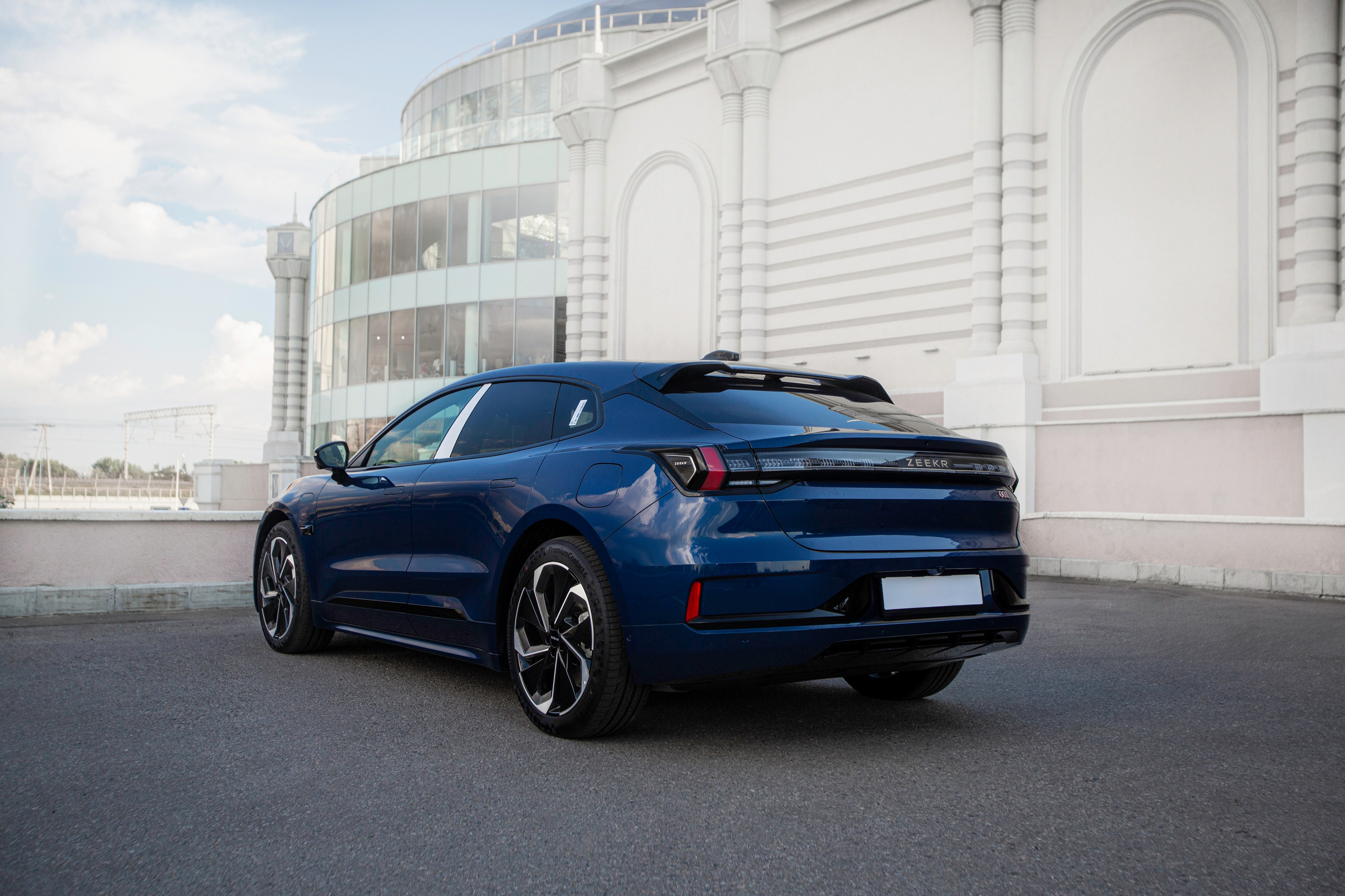 Zeekr 001. Автомобильный фотограф в Москве Андрей Емельянов