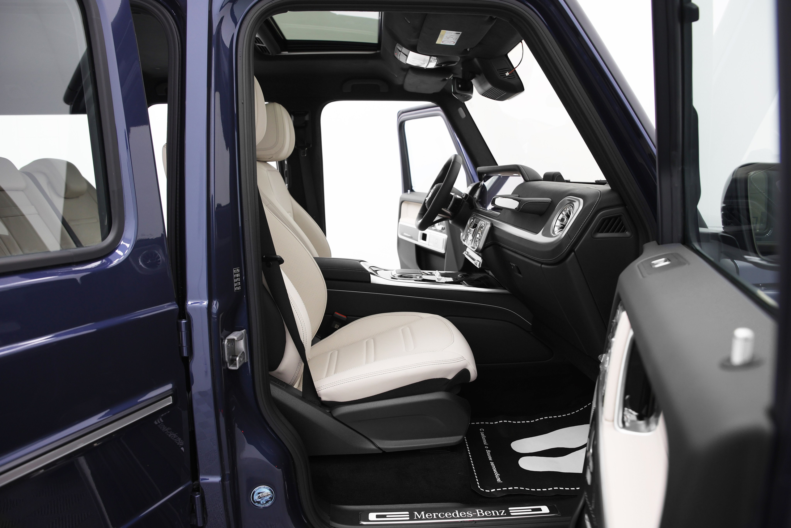 2019 MERCEDES BENZ G450d AMG. Mixturecaptures