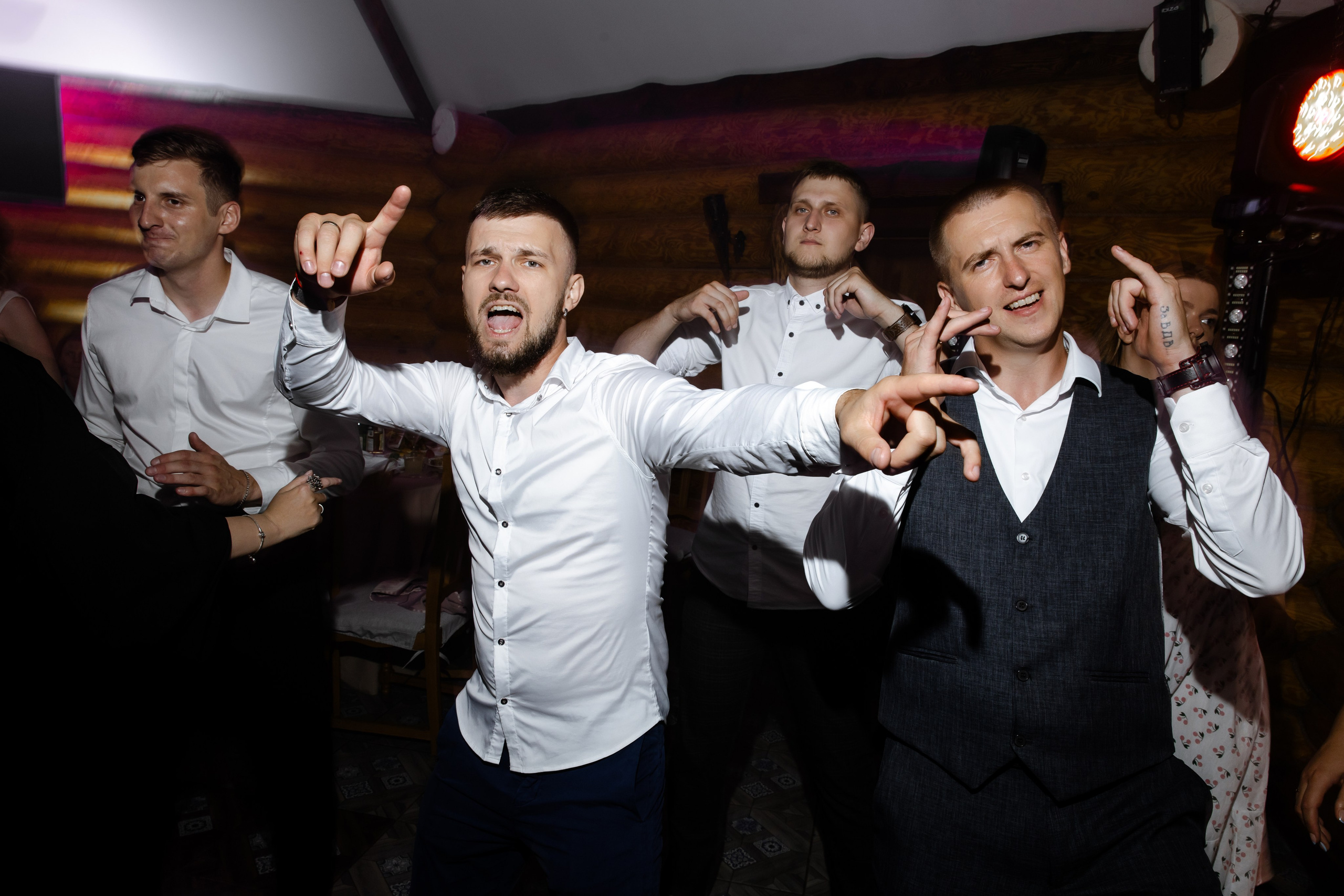 Антон и Наташа. Свадебный фотограф Анна Бабахина