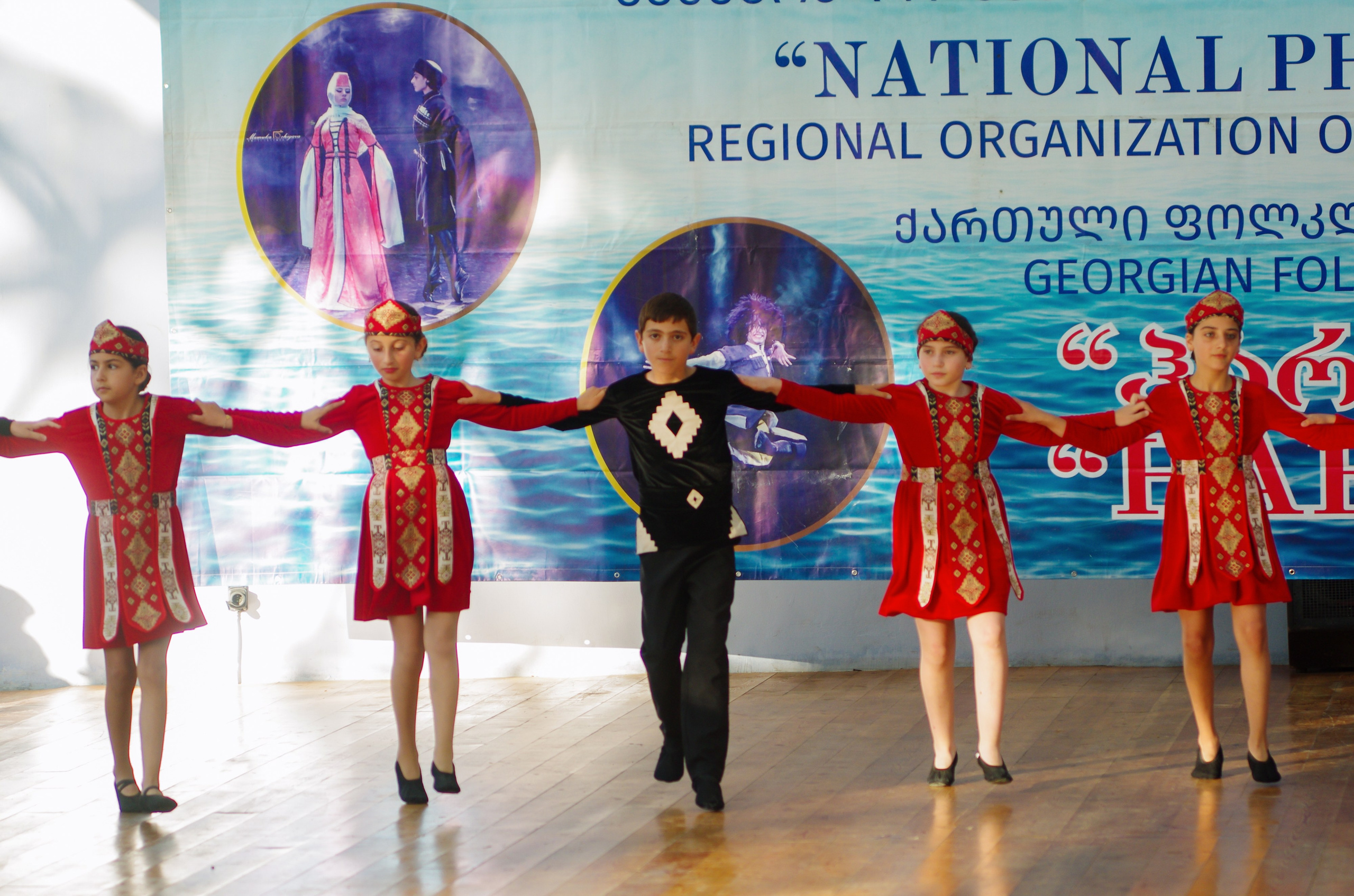 Кабулети Танцы. Портретный фотограф Денис Милютин