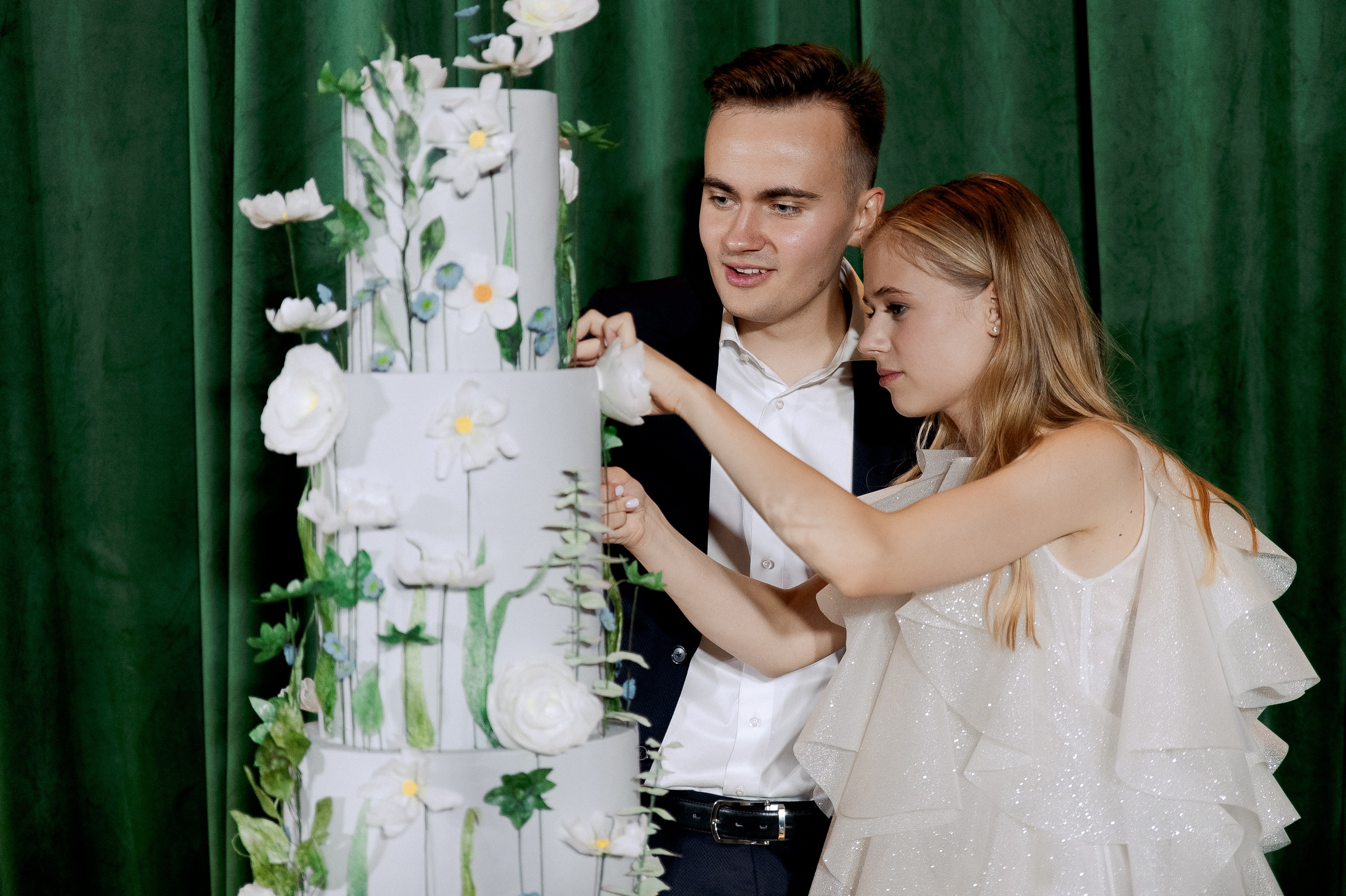 Паша и Алина. Свадебный фотограф Евгения Наумовец