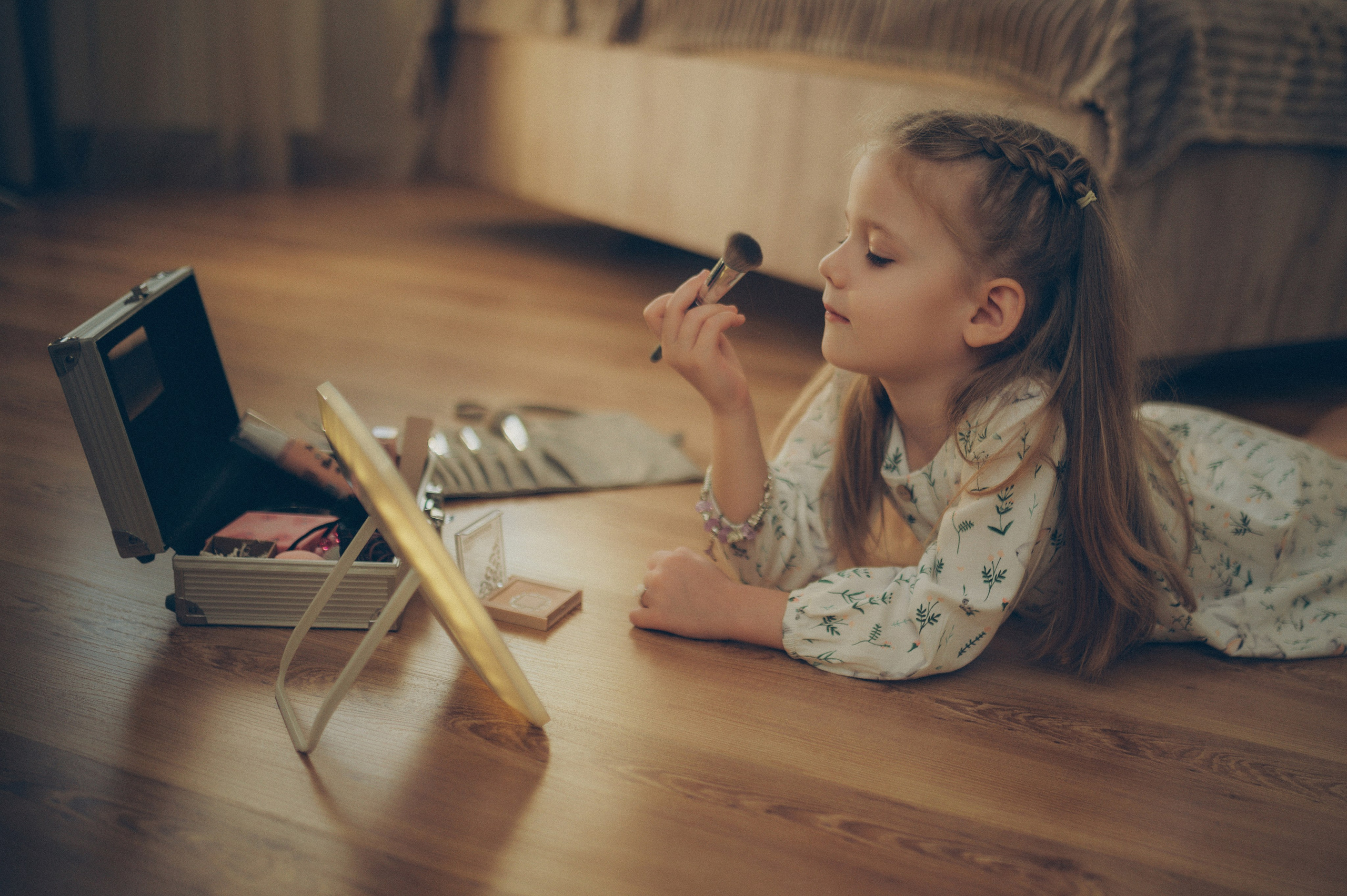 Тася, Соня, Женя и Илья (домашняя). Фотограф, г. Лесной Свердловской области