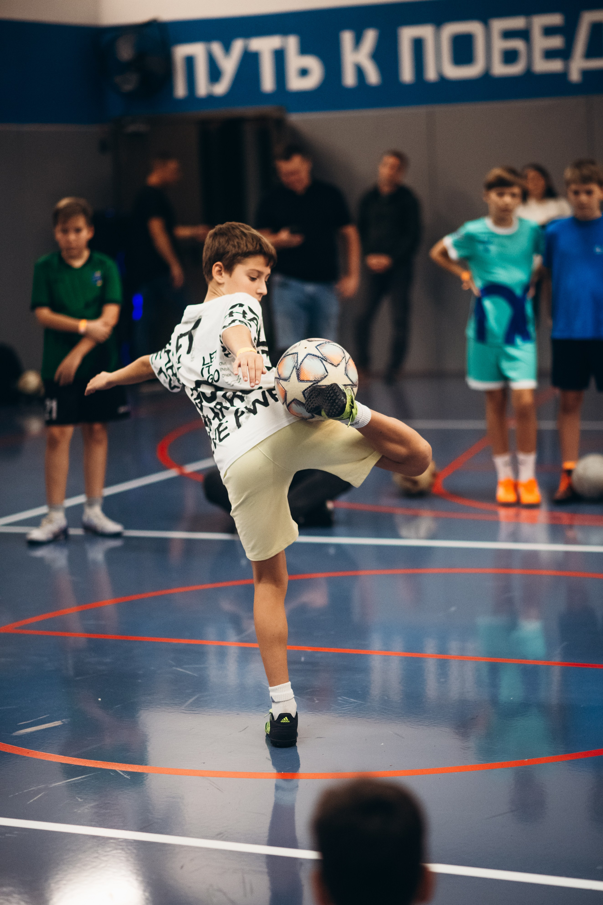 Турнир по футбольному фристайлу, панне и теннисболу