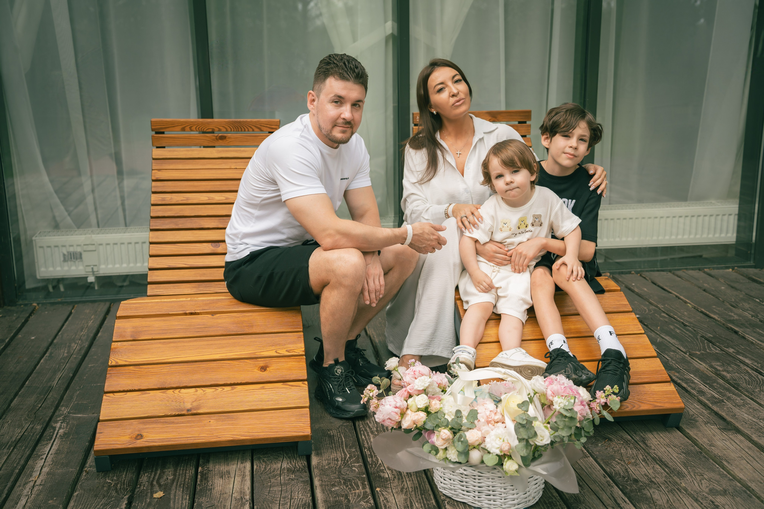 Ольга. Фотоссесия семьи и ее друзей на день рождение в загородном отеле «Барская усадьба». Фотограф Евгений Егоров