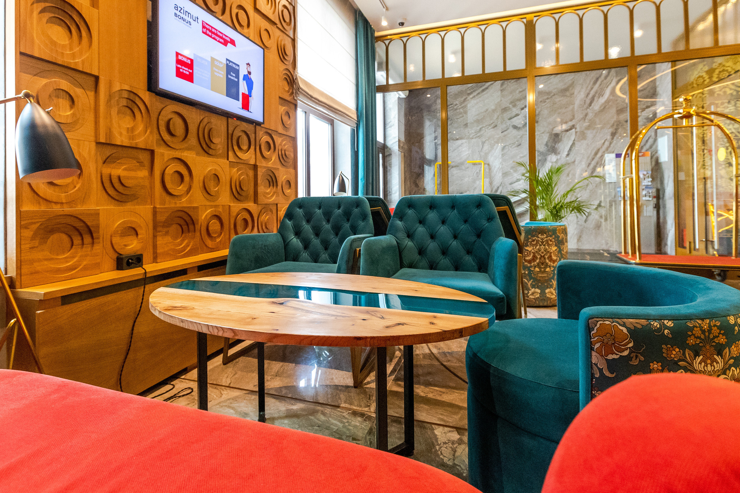 РЕСТОРАН СВЕТСКИ И ХОЛ ОТЕЛЯ АЗИМУТ (я в гостях, не запланированная фотосъемка). Фотограф в Туле Крупский АнДРей. Фотостудия «КАДР71» в Туле