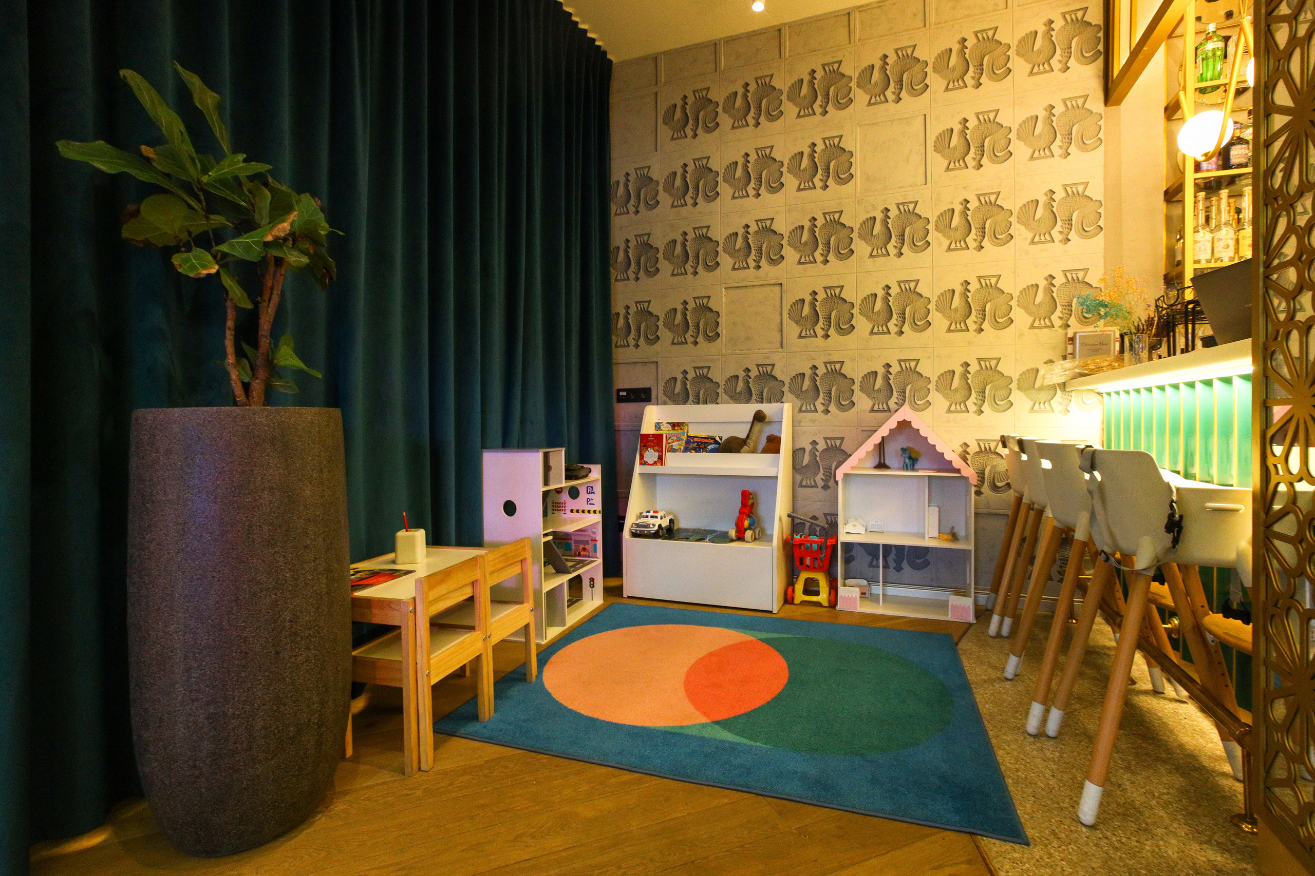 РЕСТОРАН СВЕТСКИ И ХОЛ ОТЕЛЯ АЗИМУТ (я в гостях, не запланированная фотосъемка). Фотограф в Туле Крупский АнДРей. Фотостудия «КАДР71» в Туле