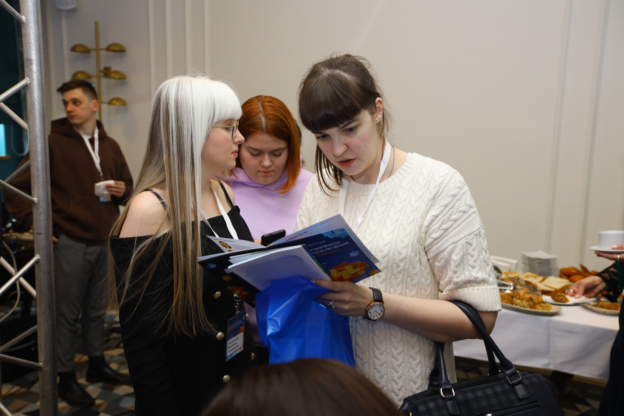 Репортаж с конференции «МОЛНЕО» (медицина, онкология). Фотограф в Туле Крупский АнДРей. Фотостудия «КАДР71» в Туле