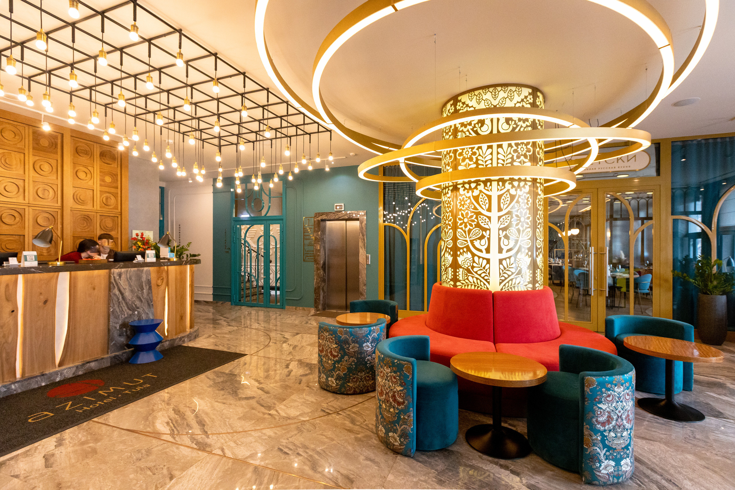 РЕСТОРАН СВЕТСКИ И ХОЛ ОТЕЛЯ АЗИМУТ (я в гостях, не запланированная фотосъемка). Фотограф в Туле Крупский АнДРей. Фотостудия «КАДР71» в Туле