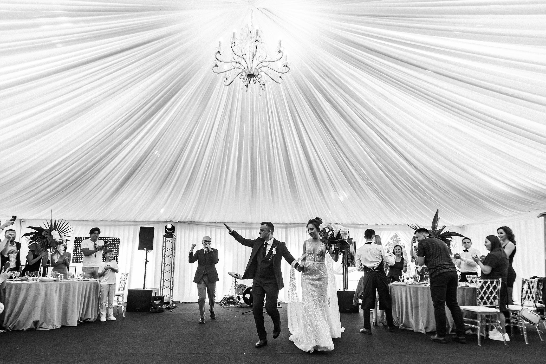 Свадебный фотограф Москва Питер Екатеринбург Антон Матвеев https://www.instagram.com/toha.matveev/