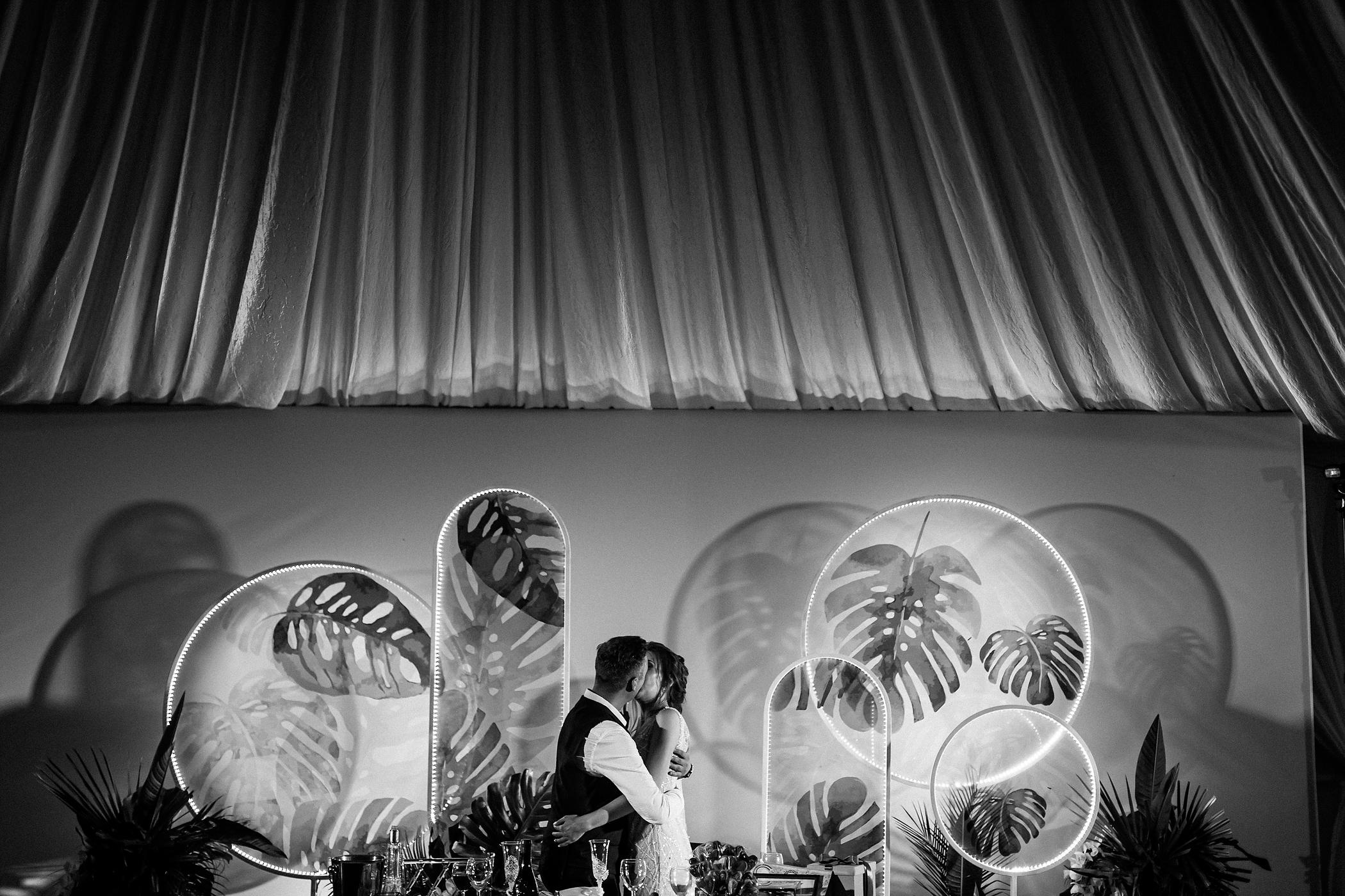 Свадебный фотограф Москва Питер Екатеринбург Антон Матвеев https://www.instagram.com/toha.matveev/