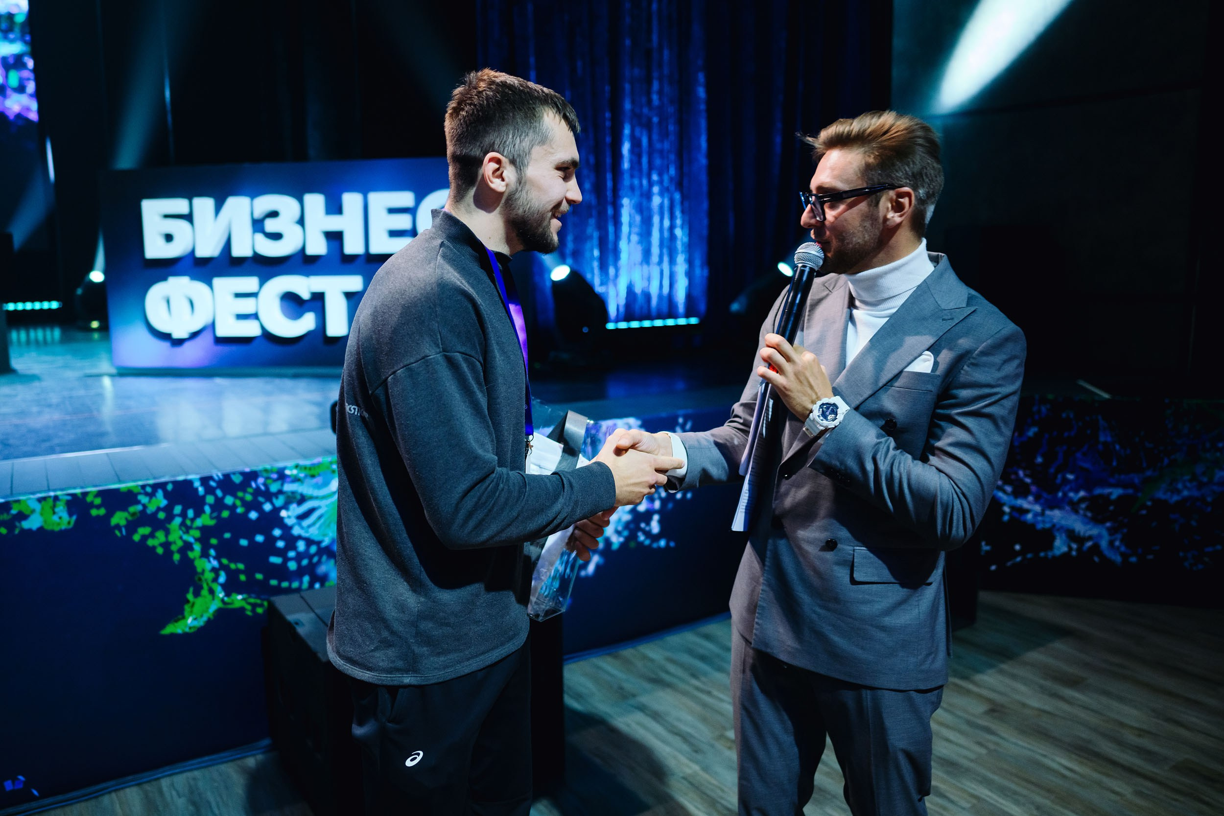 СБЕР Бизнес Фест. One Media Life: фоторепортажи, фотоотчеты с мероприятий и заведений