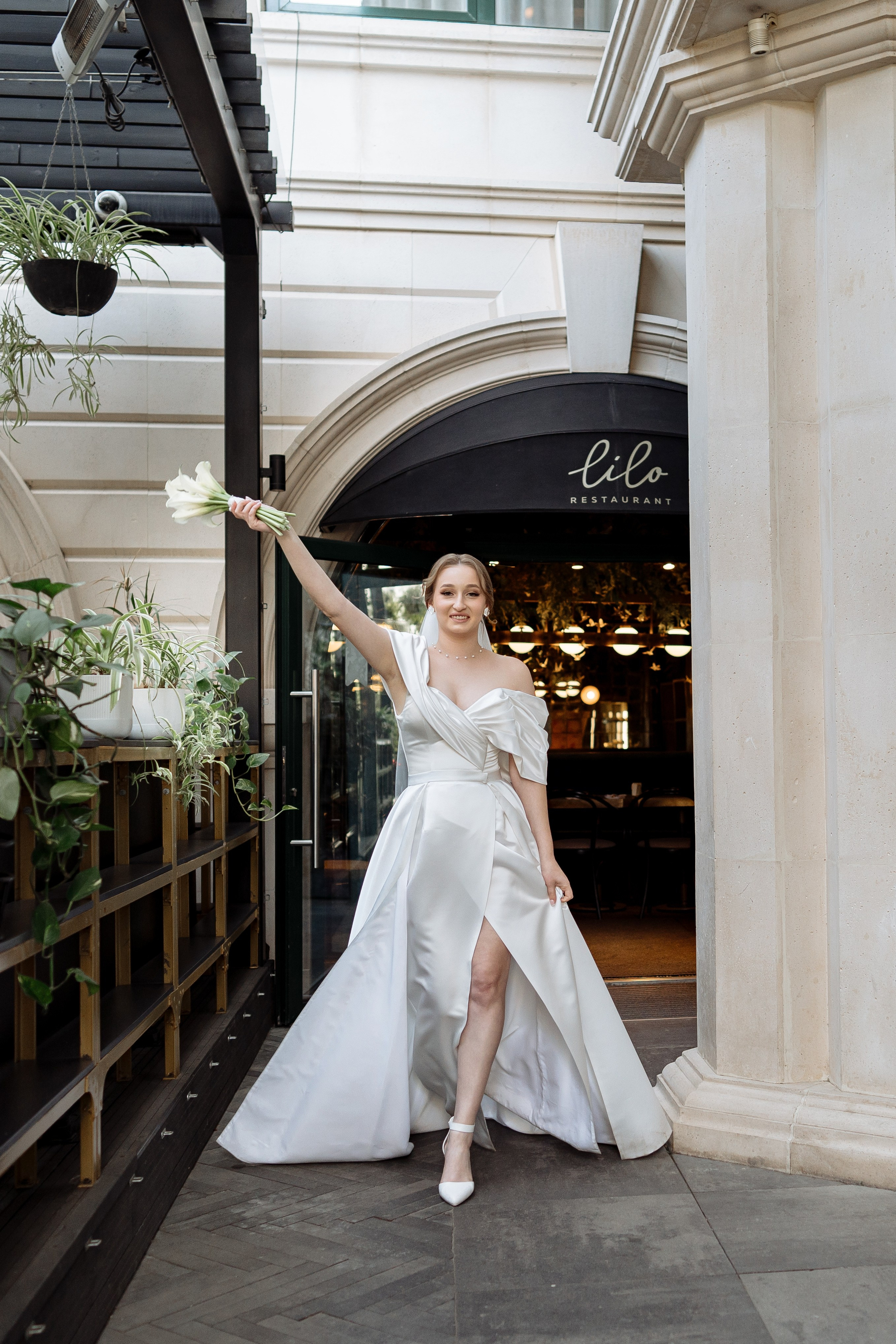 Александр и Анна