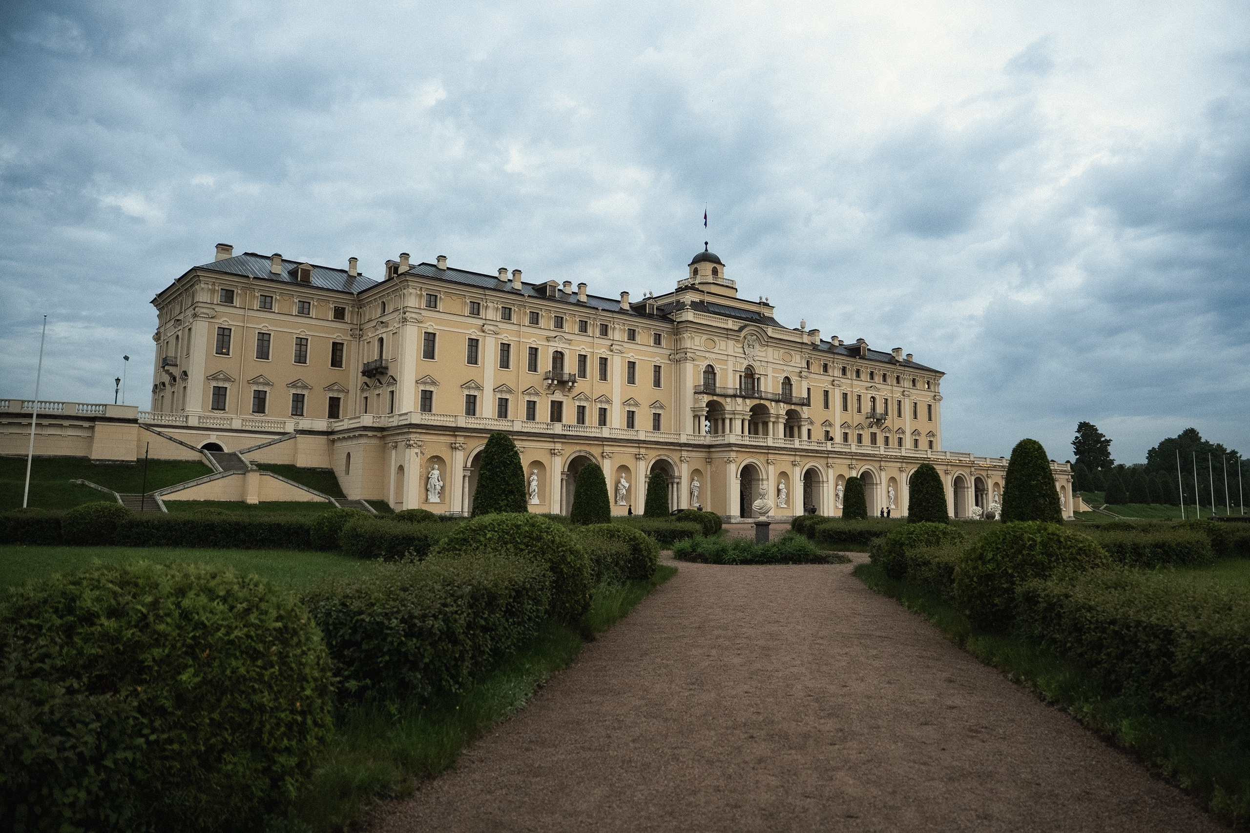 Церемония в Константиновском дворце. Свадебный фотограф Злата Смирнова