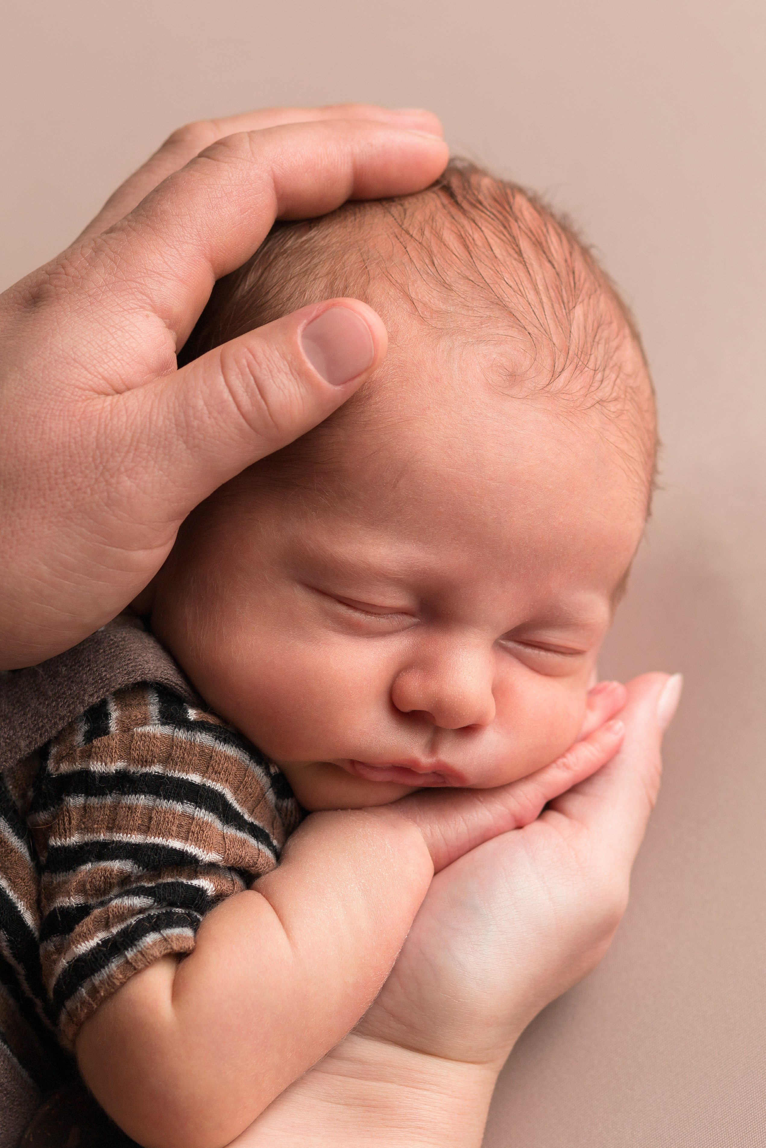 Мальчики. Фотограф новорожденных в Омске Анастасия Моисеева