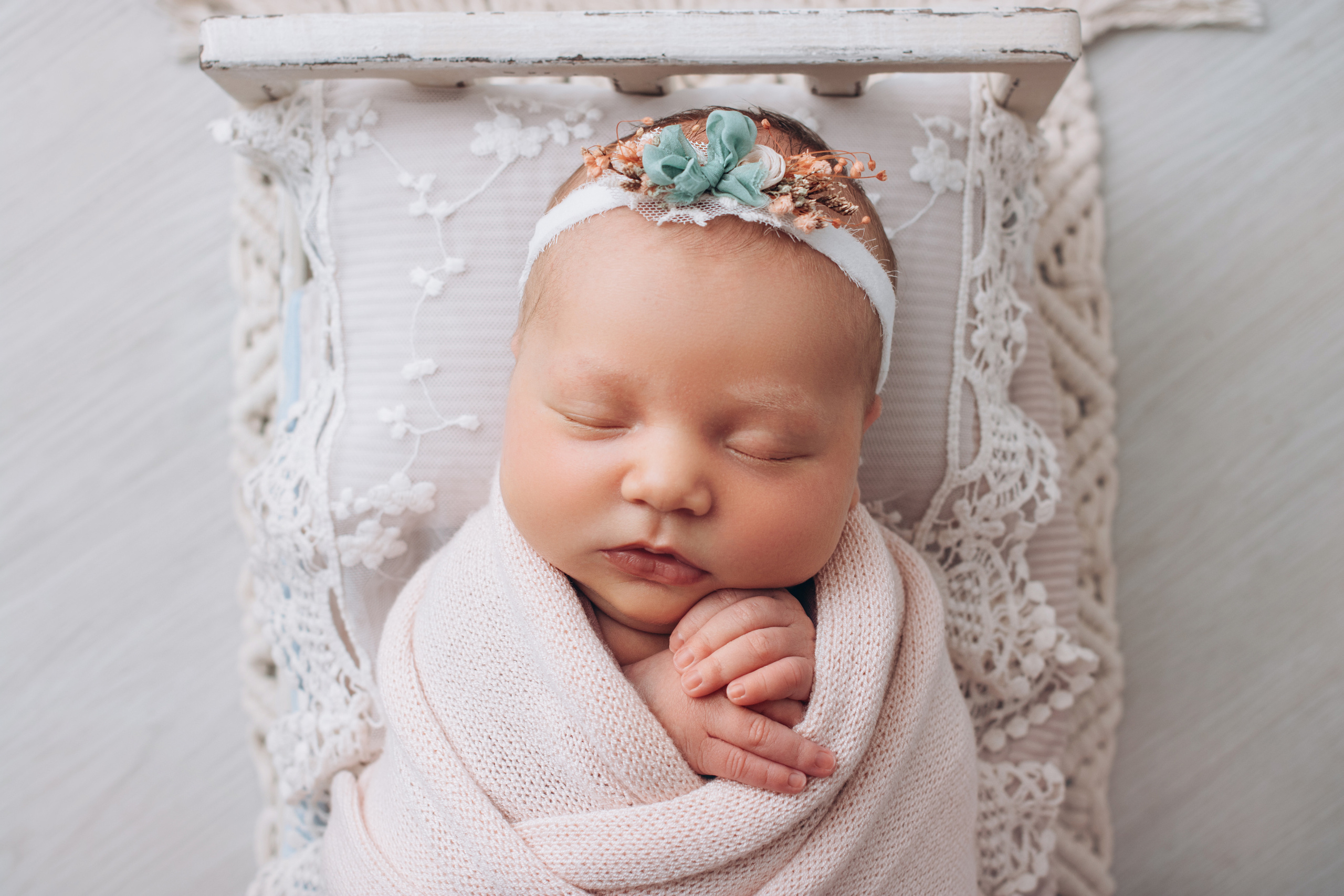 Девочки. Фотограф новорожденных и детский фотограф в Новосибирске