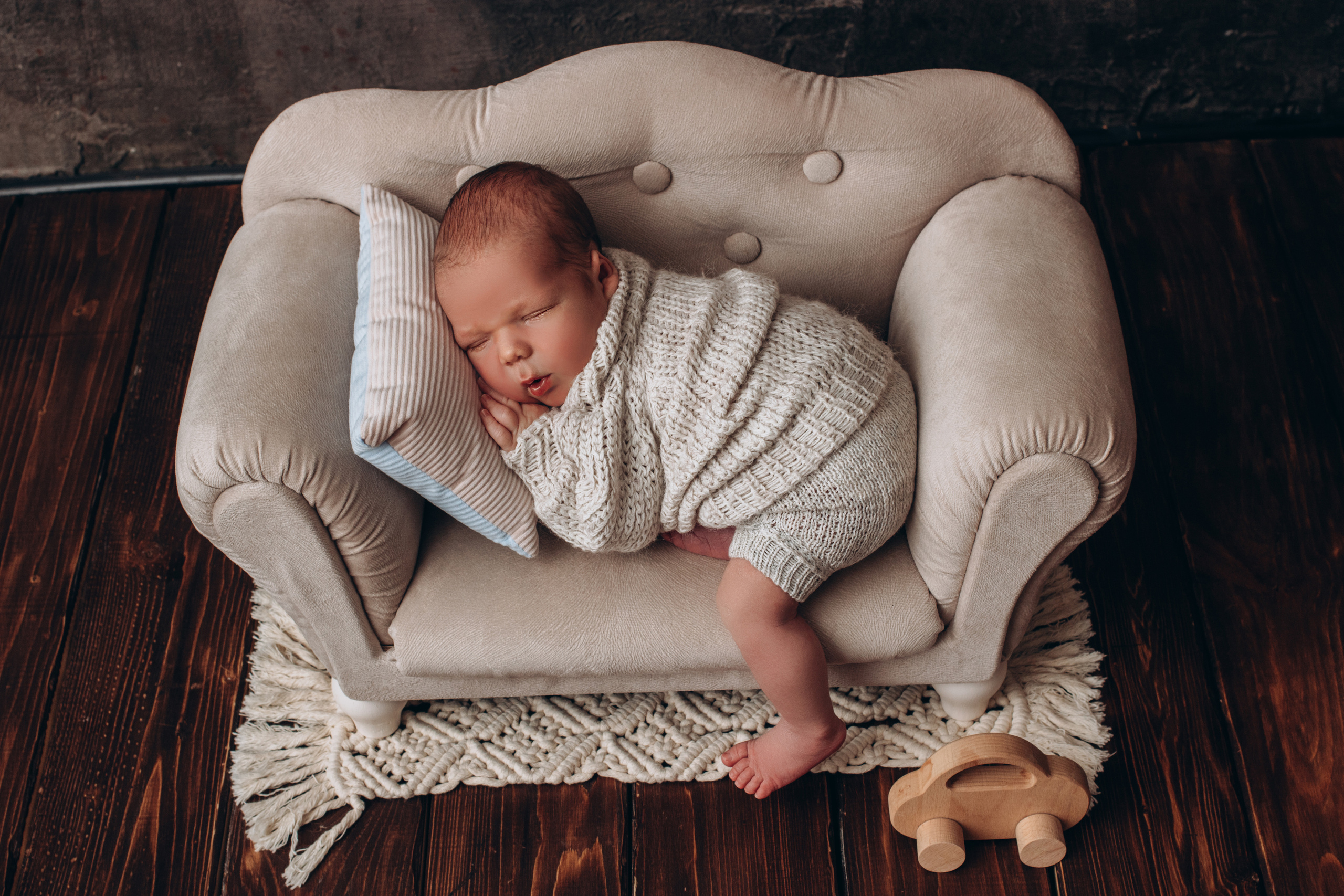 Конверт на выписку новосибирск. Фотограф новорожденных и детский фотограф в Новосибирске