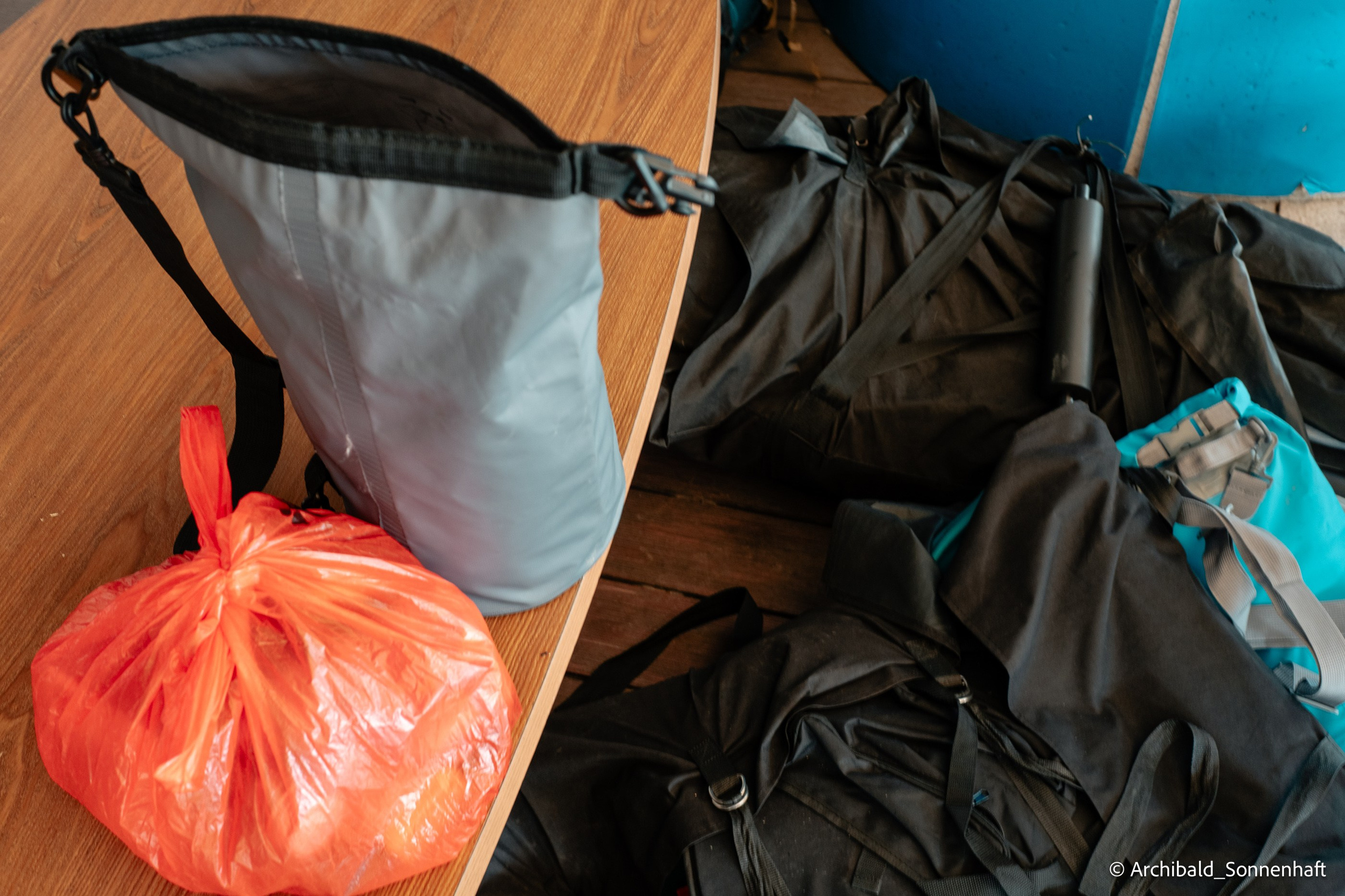 Kayaking in Huizhou, China. Photographer in Guangzhou, China. Archibald Sonnenhaft