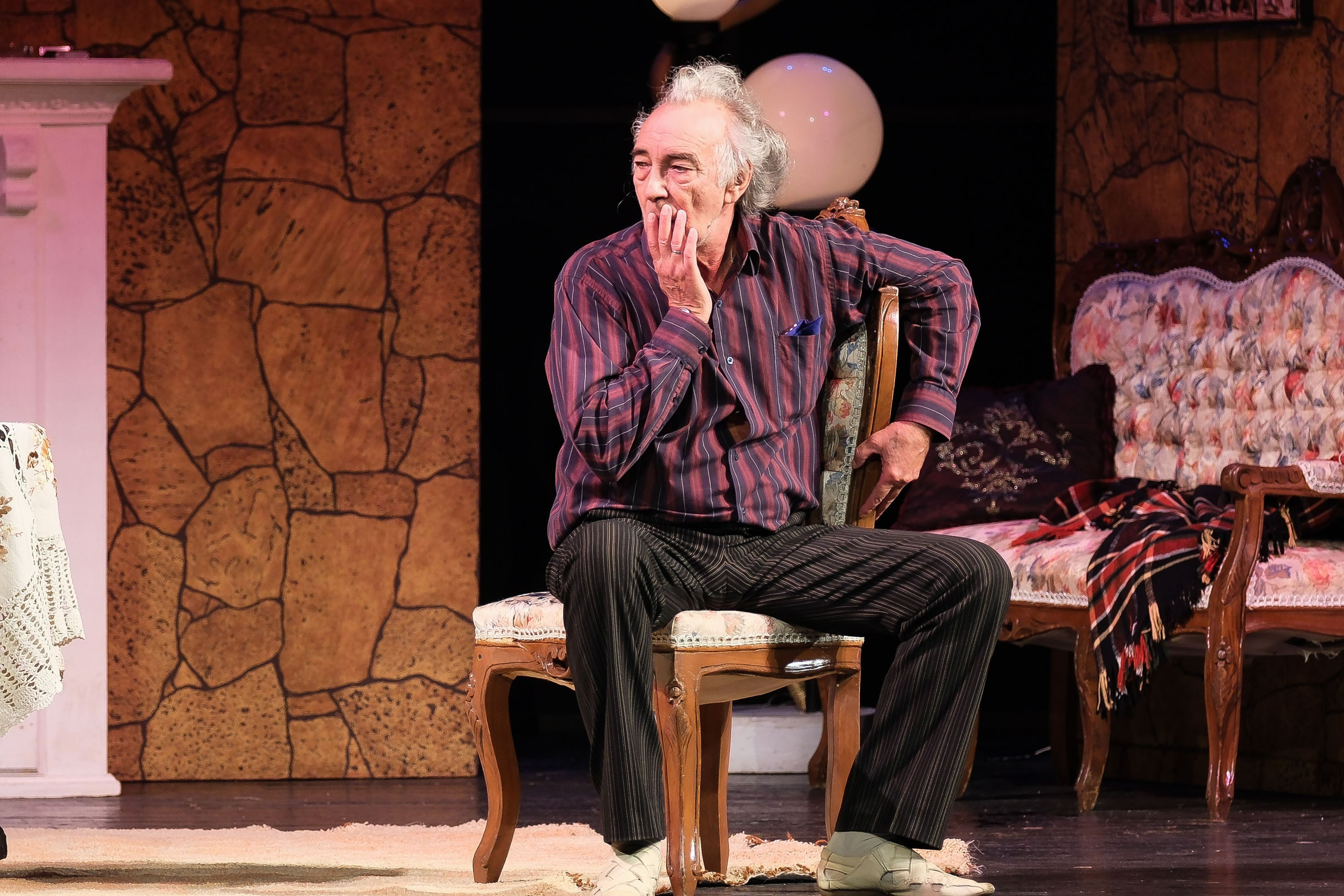 Ужин с дураком. Фотограф Анатолий Деникин