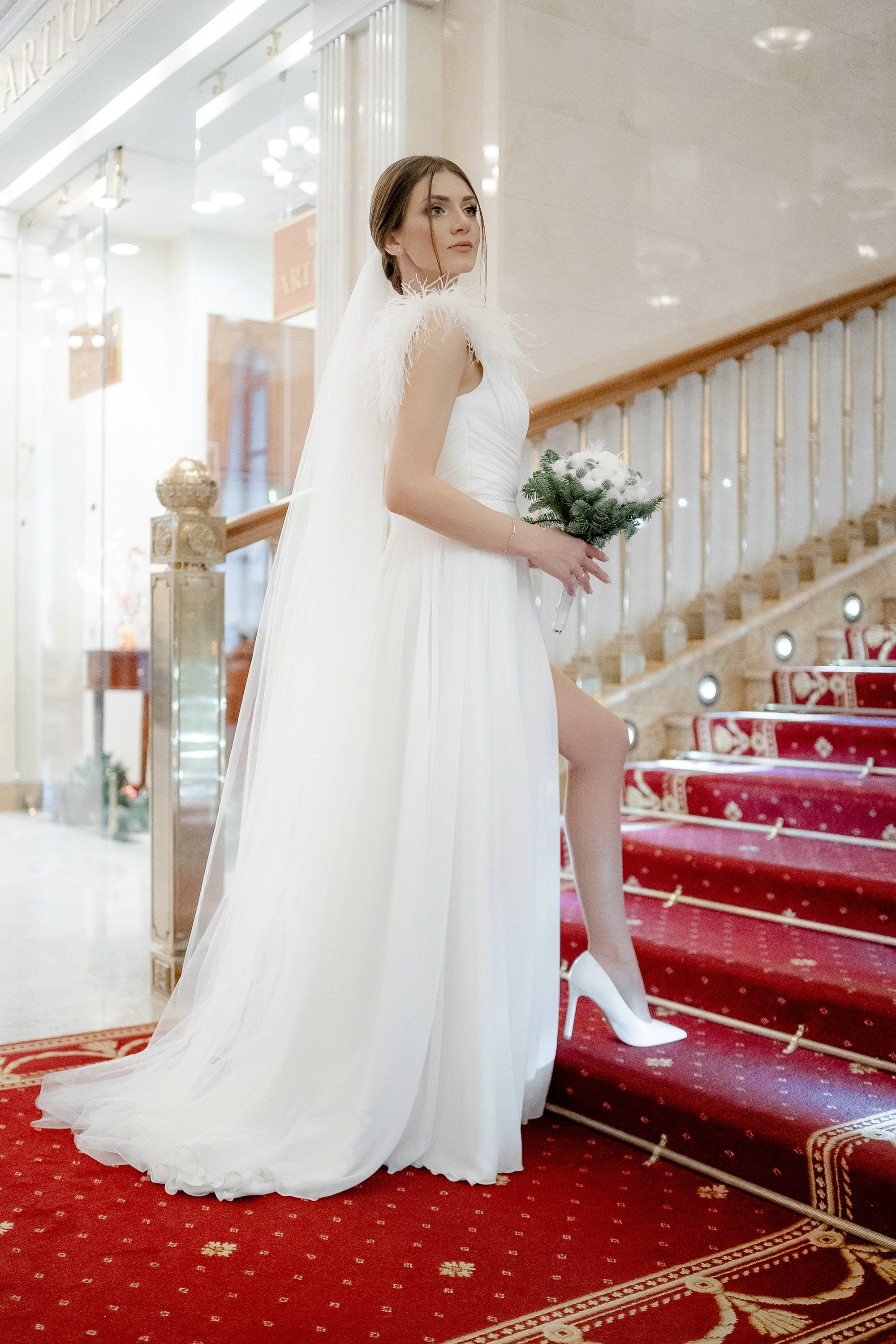 Свадебная фотосессия в Radisson Collection Hotel. Свадебный и семейный фотограф в Москве Светлана Зоткина