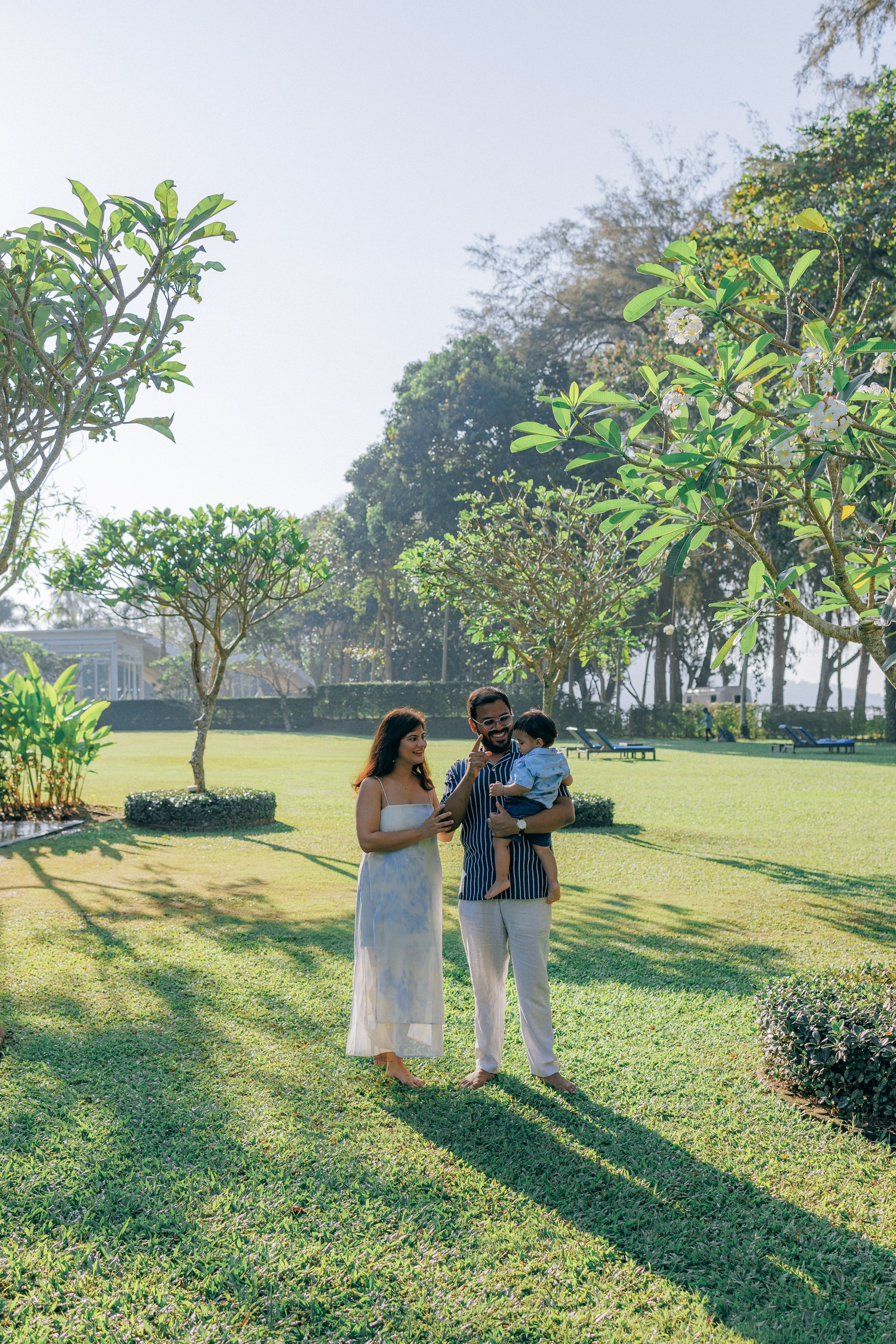 Family photoshoot in Krabi. Fedor Lemeshko — Destination Wedding and Family Lifestyle photographer